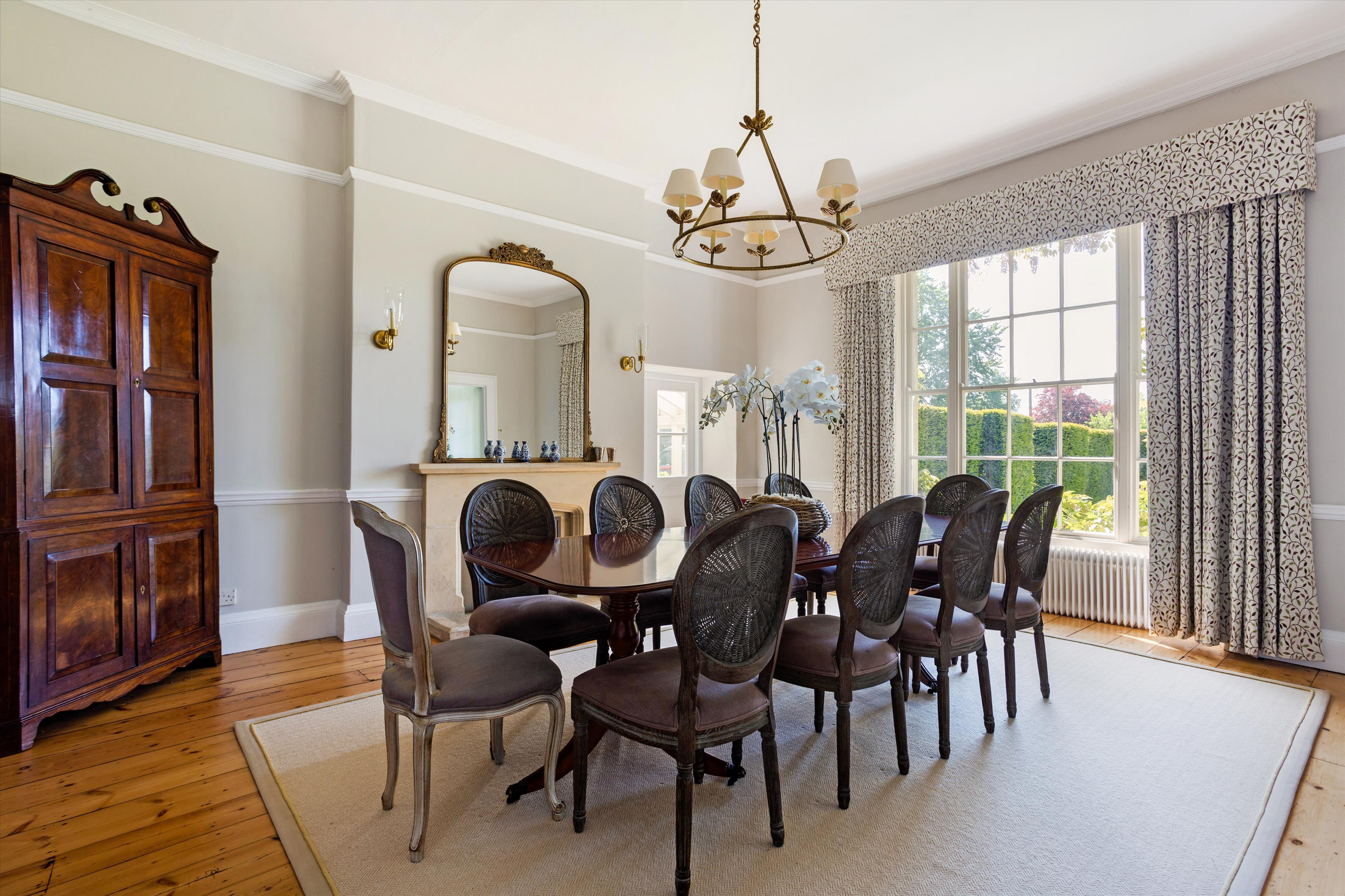 Preston Place, Preston, Cirencester, Gloucestershire, GL7