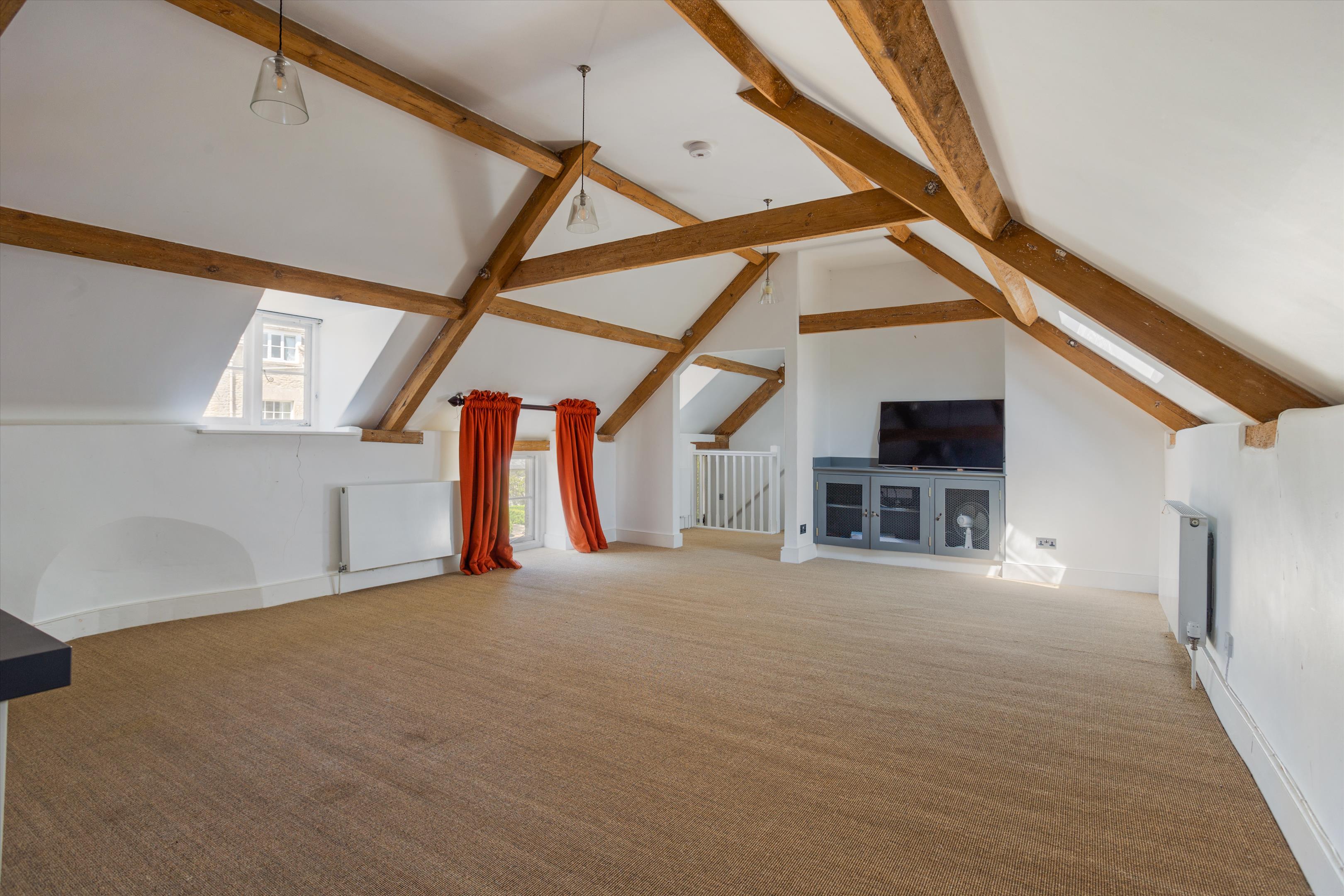 Preston Place, Preston, Cirencester, Gloucestershire, GL7