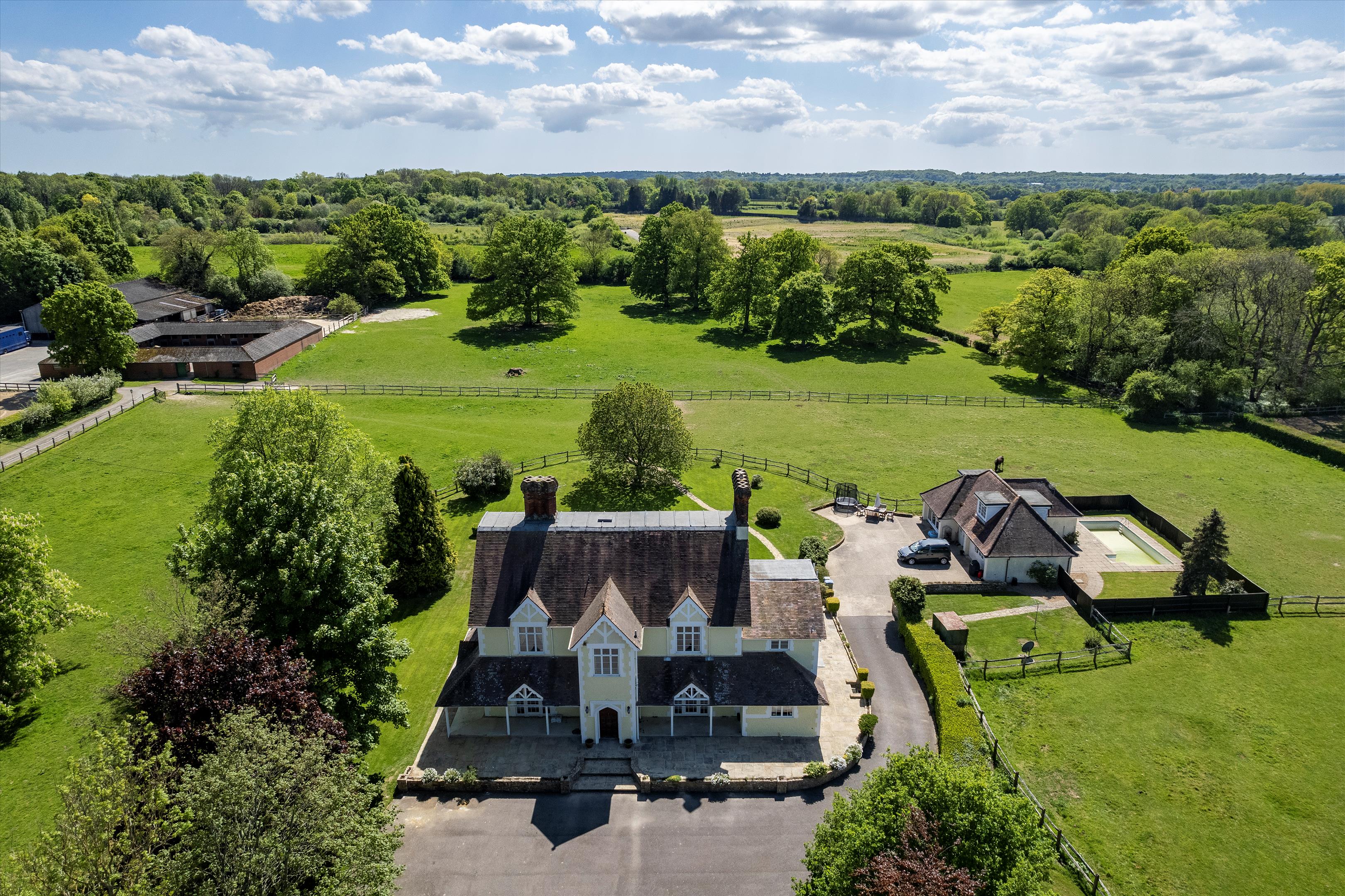 Guildford Road, Broadbridge Heath, Horsham, West Sussex, RH12