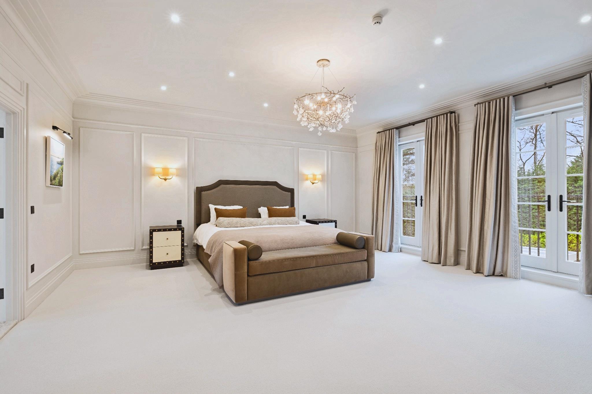 Rodona Road, St George's Hill, Weybridge, Surrey, KT13