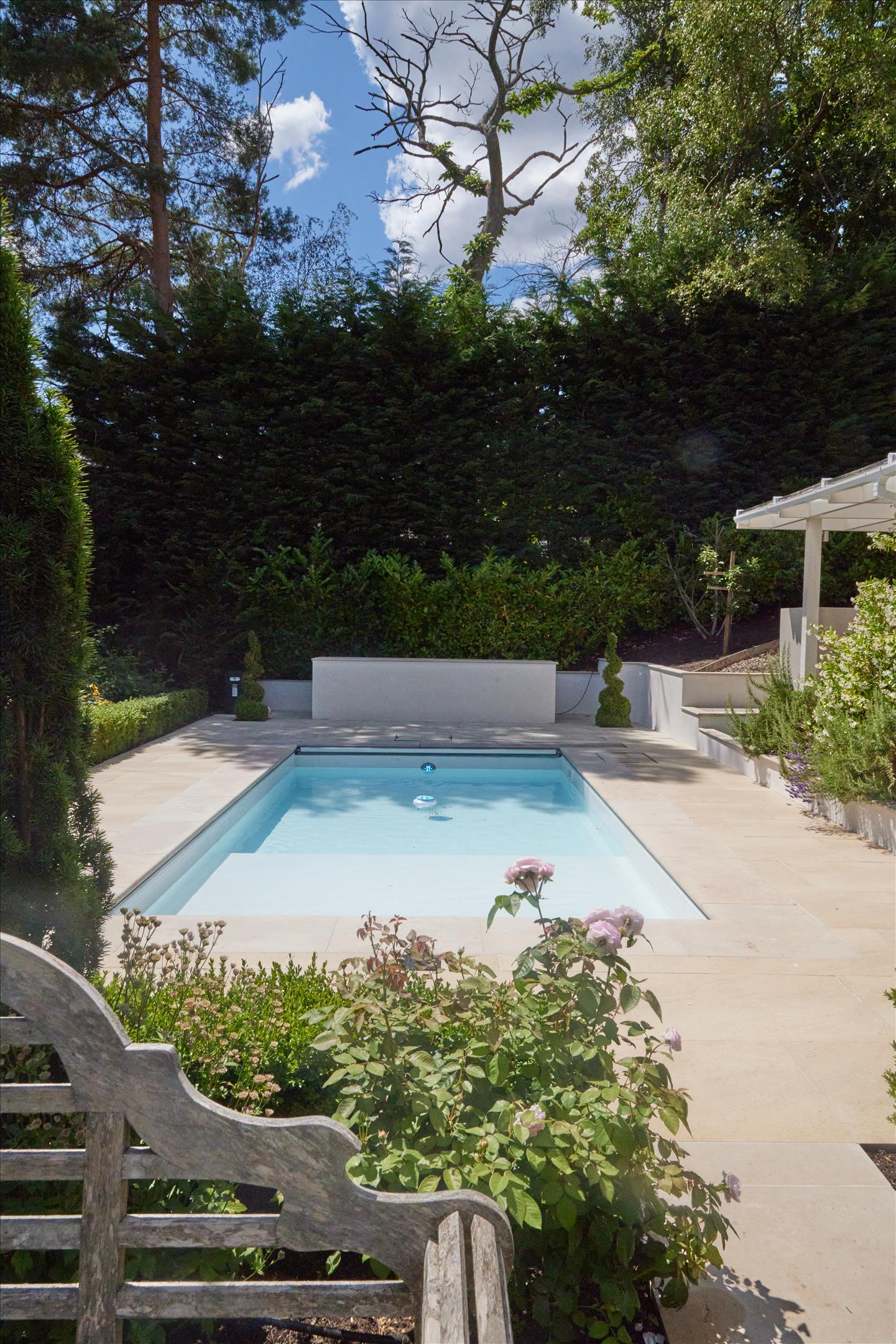 Rodona Road, St George's Hill, Weybridge, Surrey, KT13