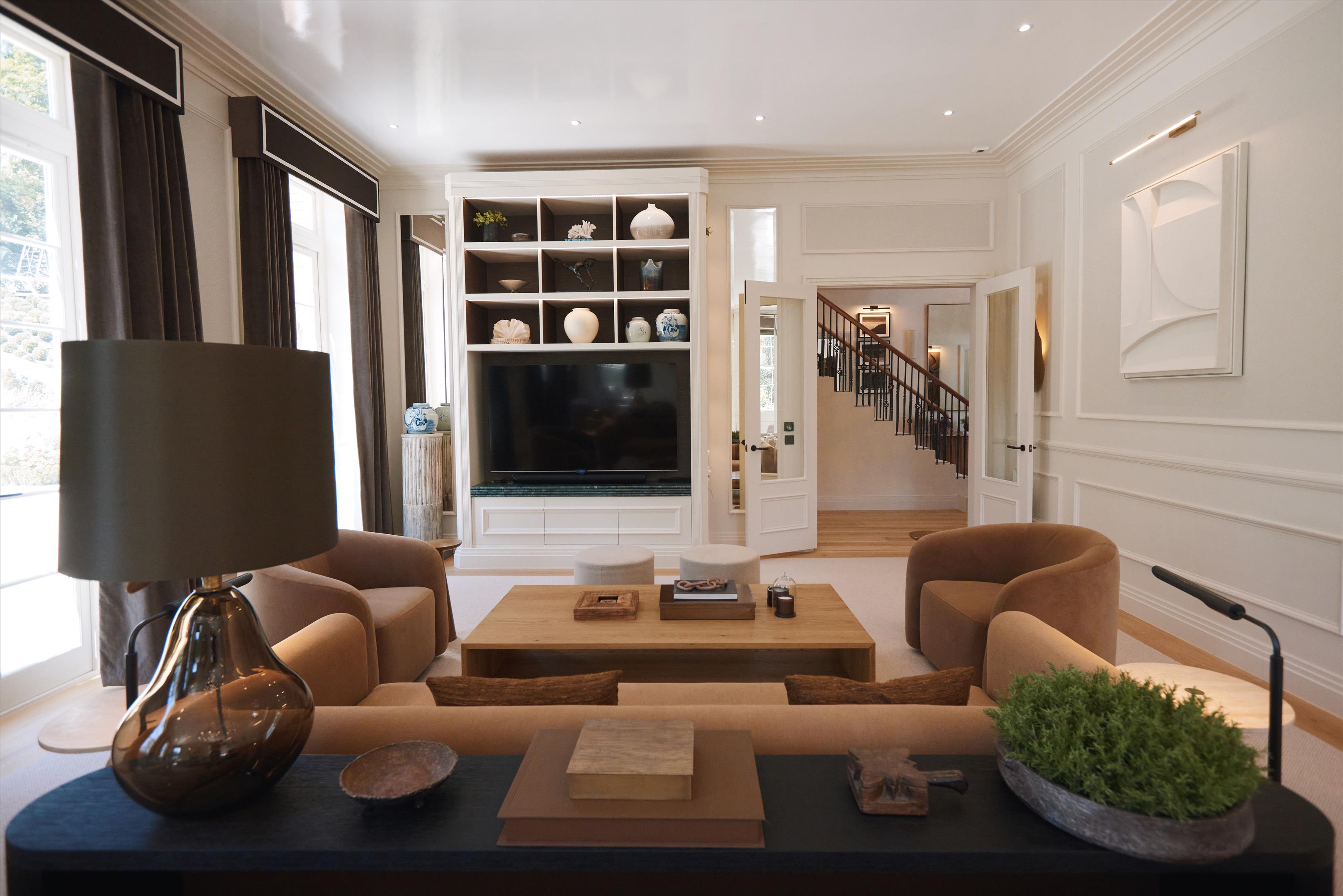 Rodona Road, St George's Hill, Weybridge, Surrey, KT13