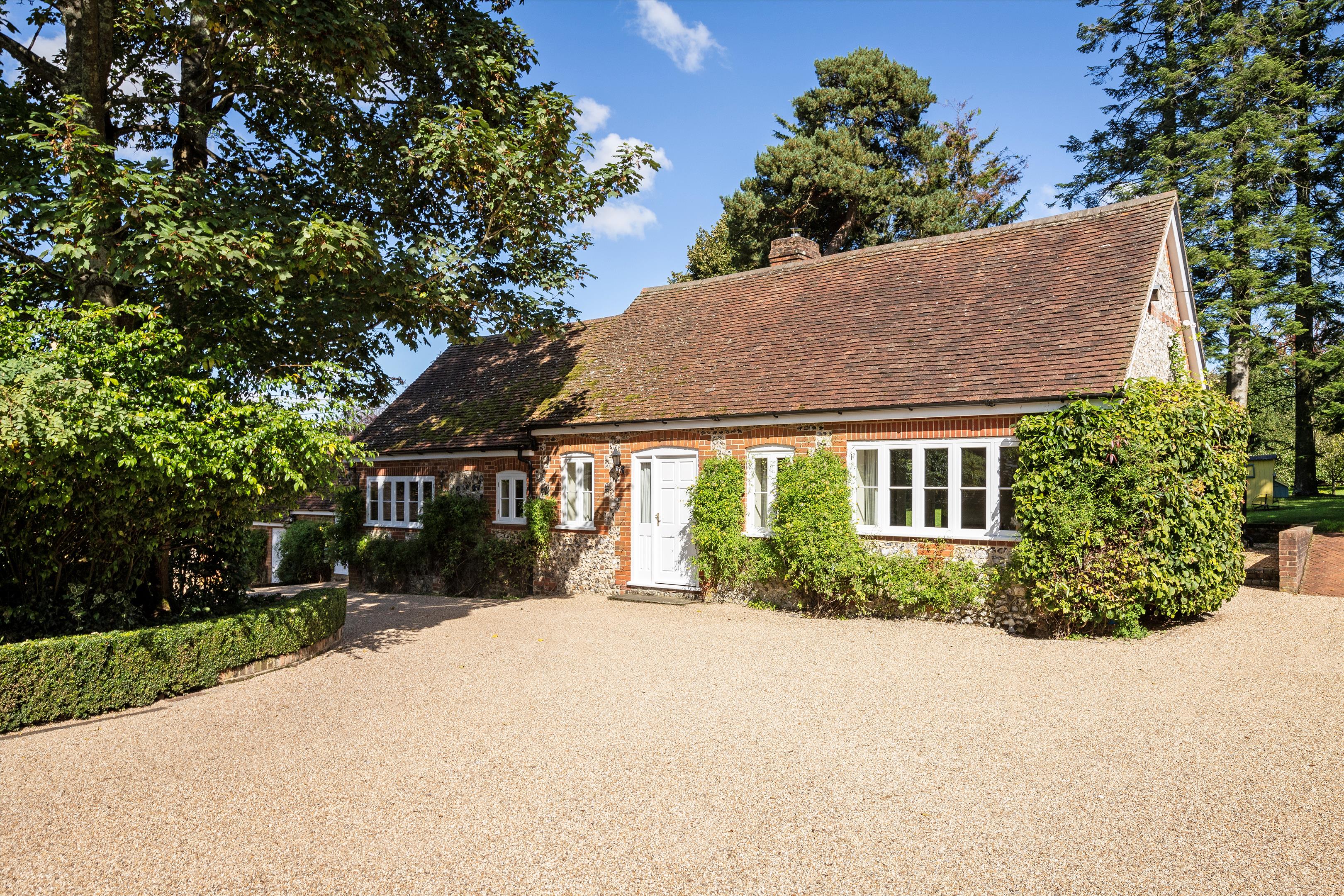 Ashton Lane, Bishops Waltham, Southampton, SO32