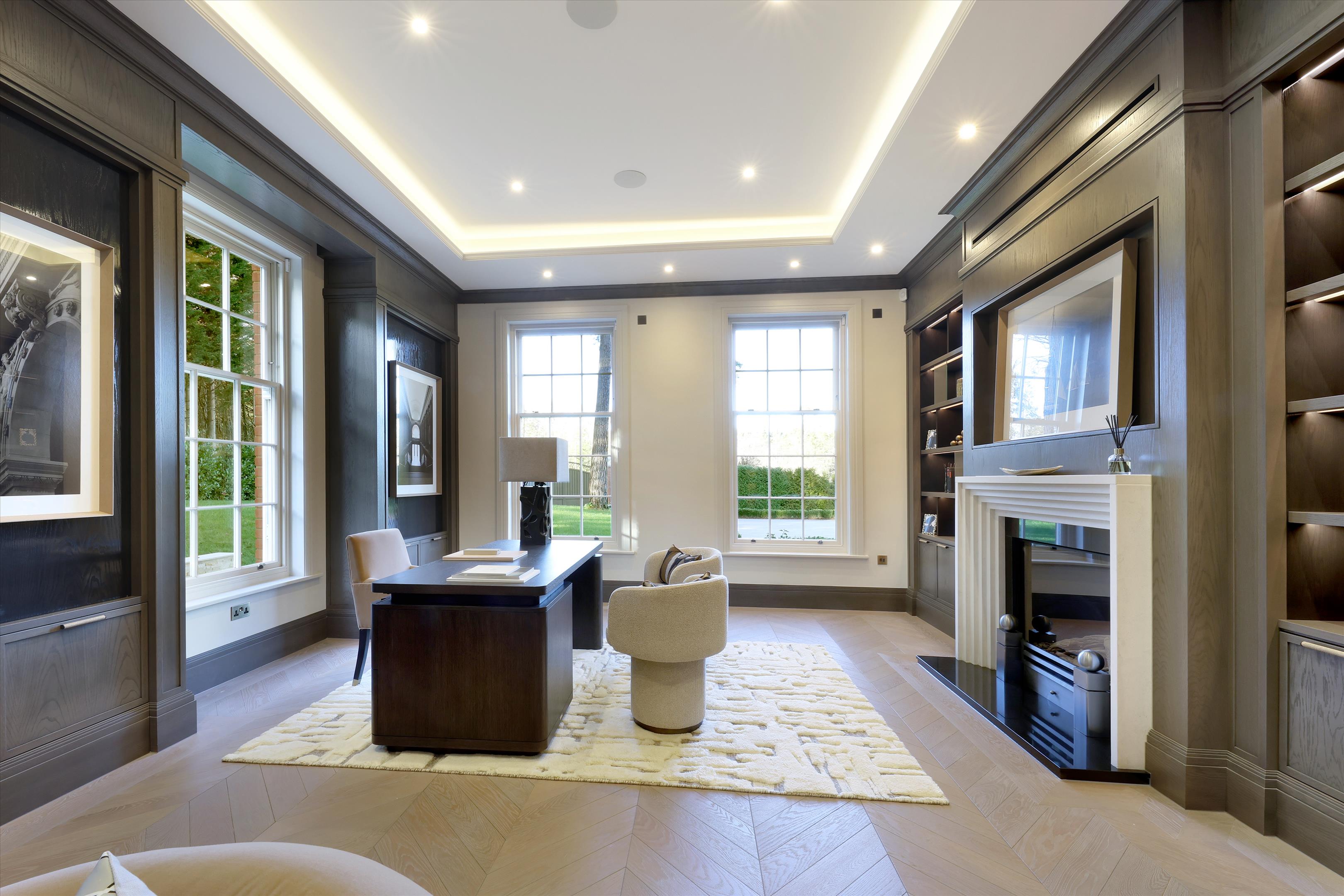Sherbourne Drive, Wentworth, Berkshire, SL5
