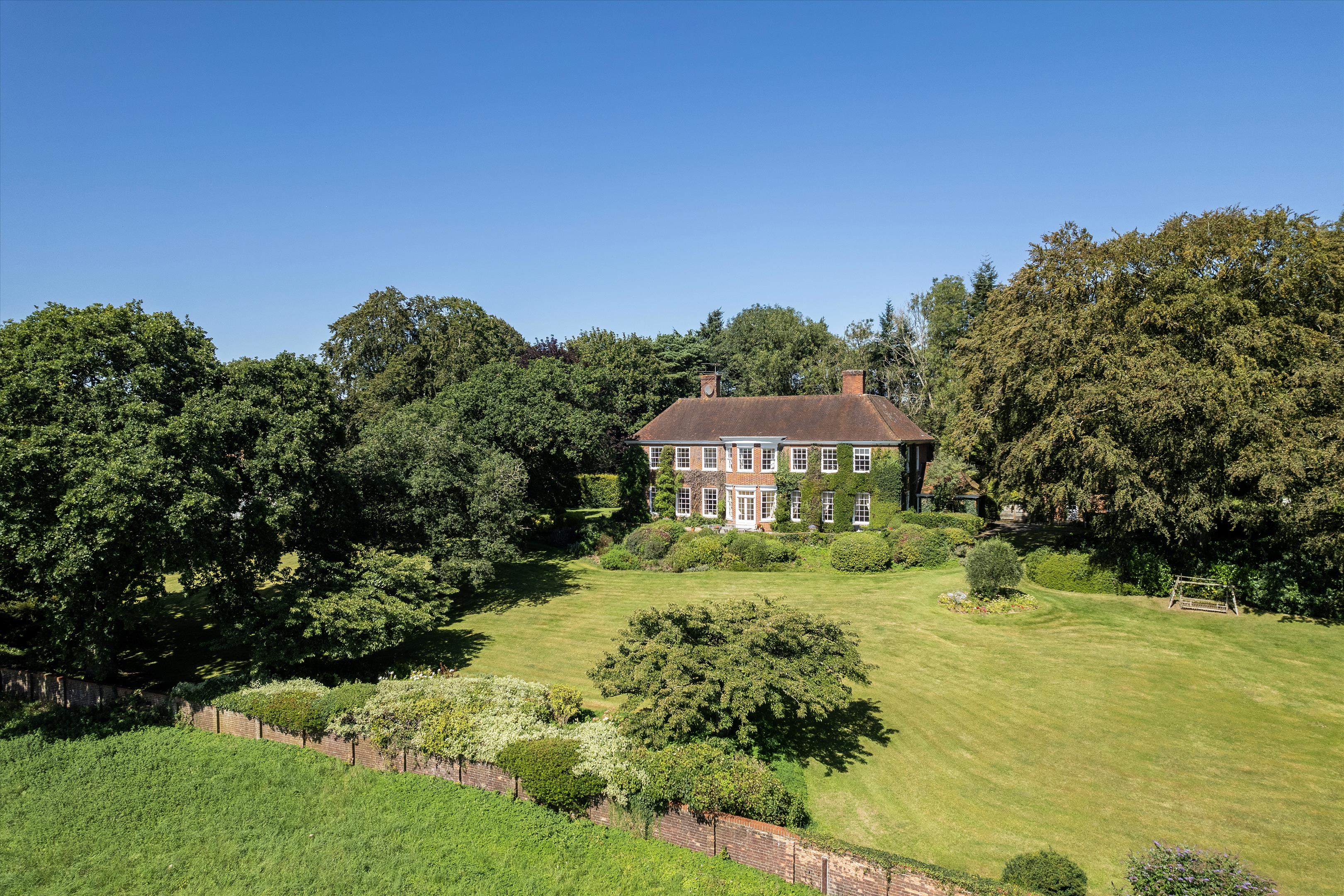 Preston Candover, Hampshire, RG25.