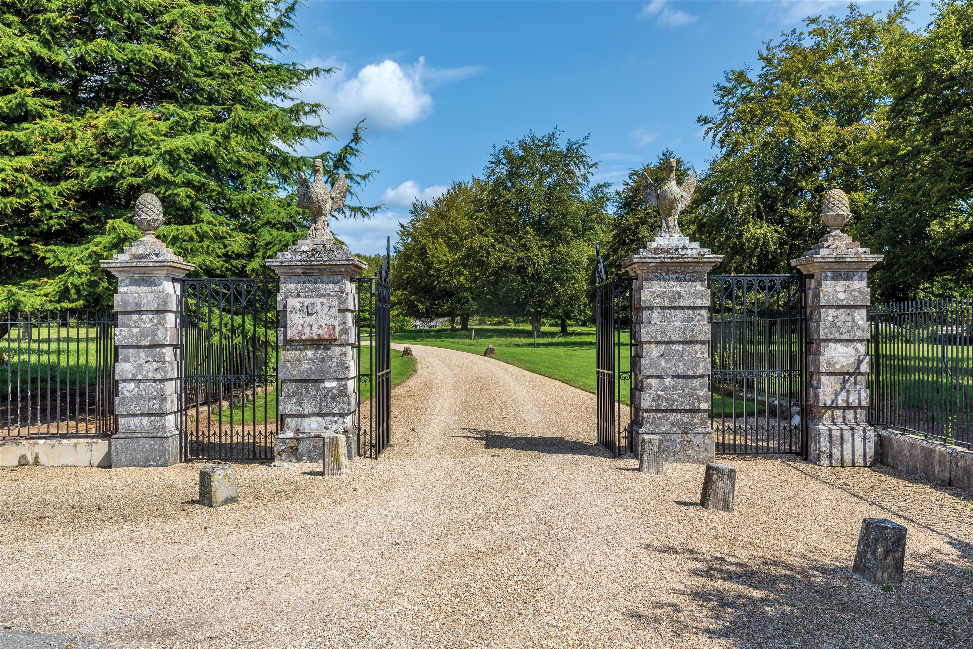 Melcombe Bingham, Dorchester, DT2