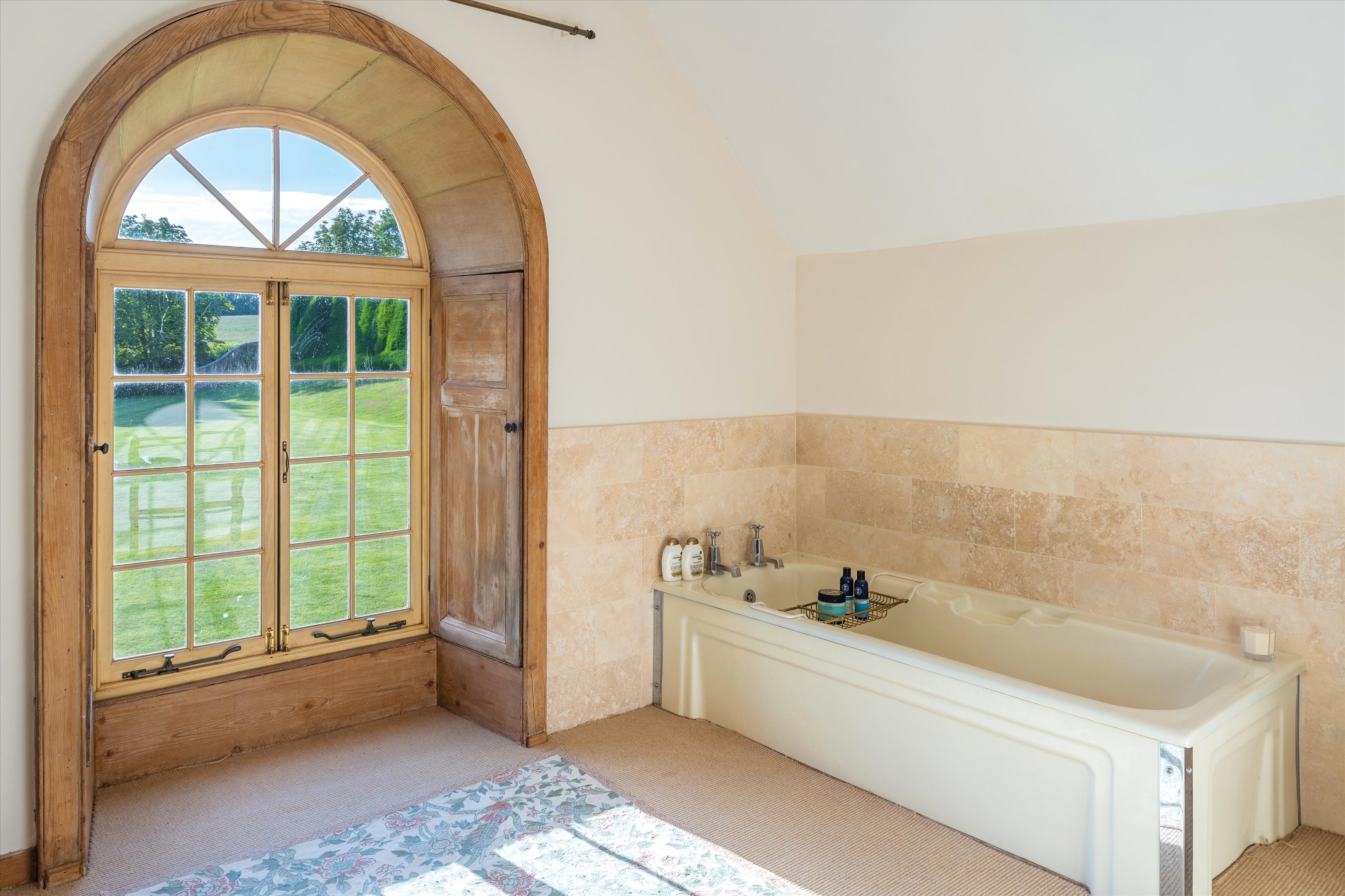 Melcombe Bingham, Dorchester, DT2