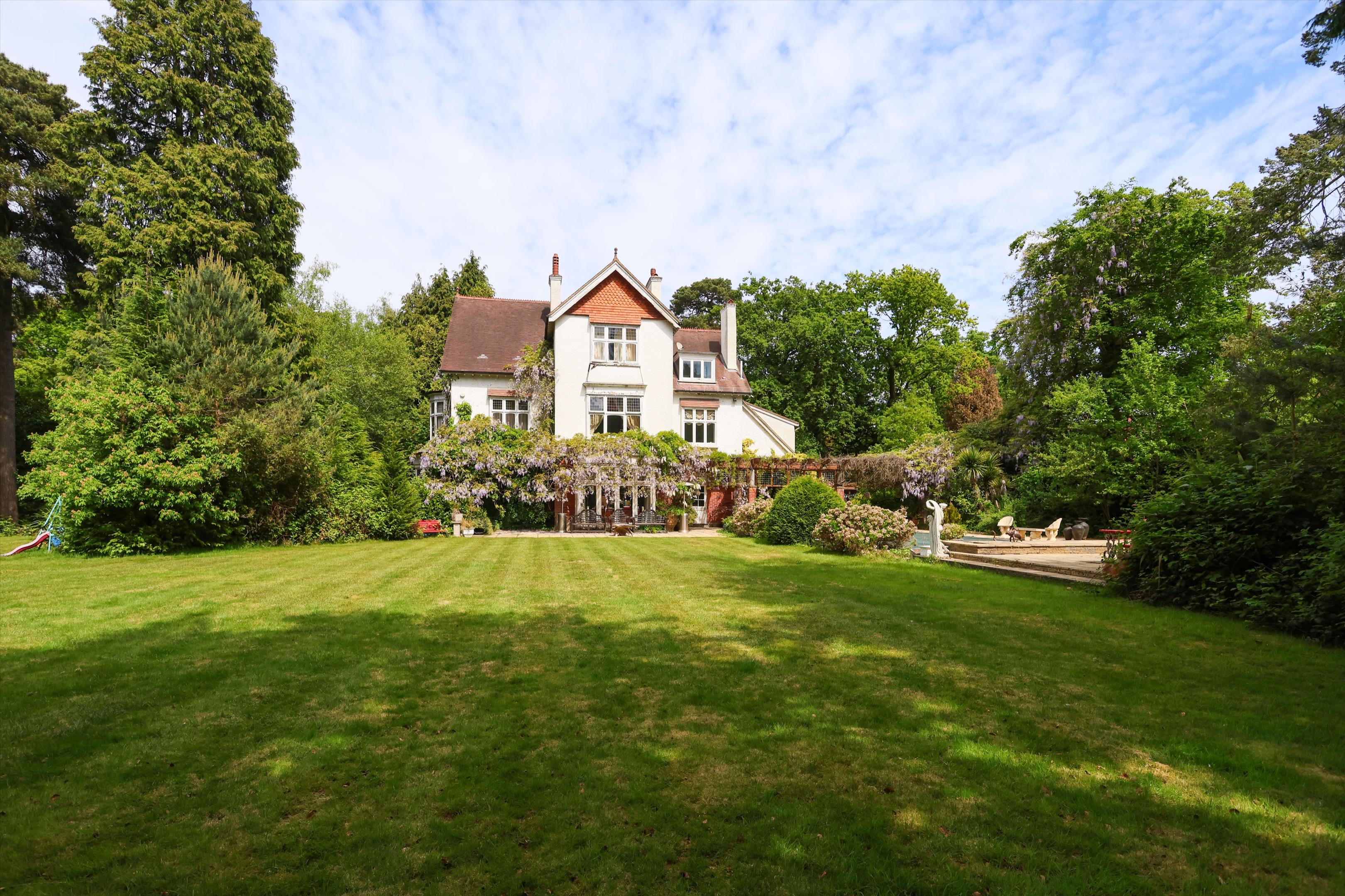Granville Road, Weybridge, Surrey, KT13