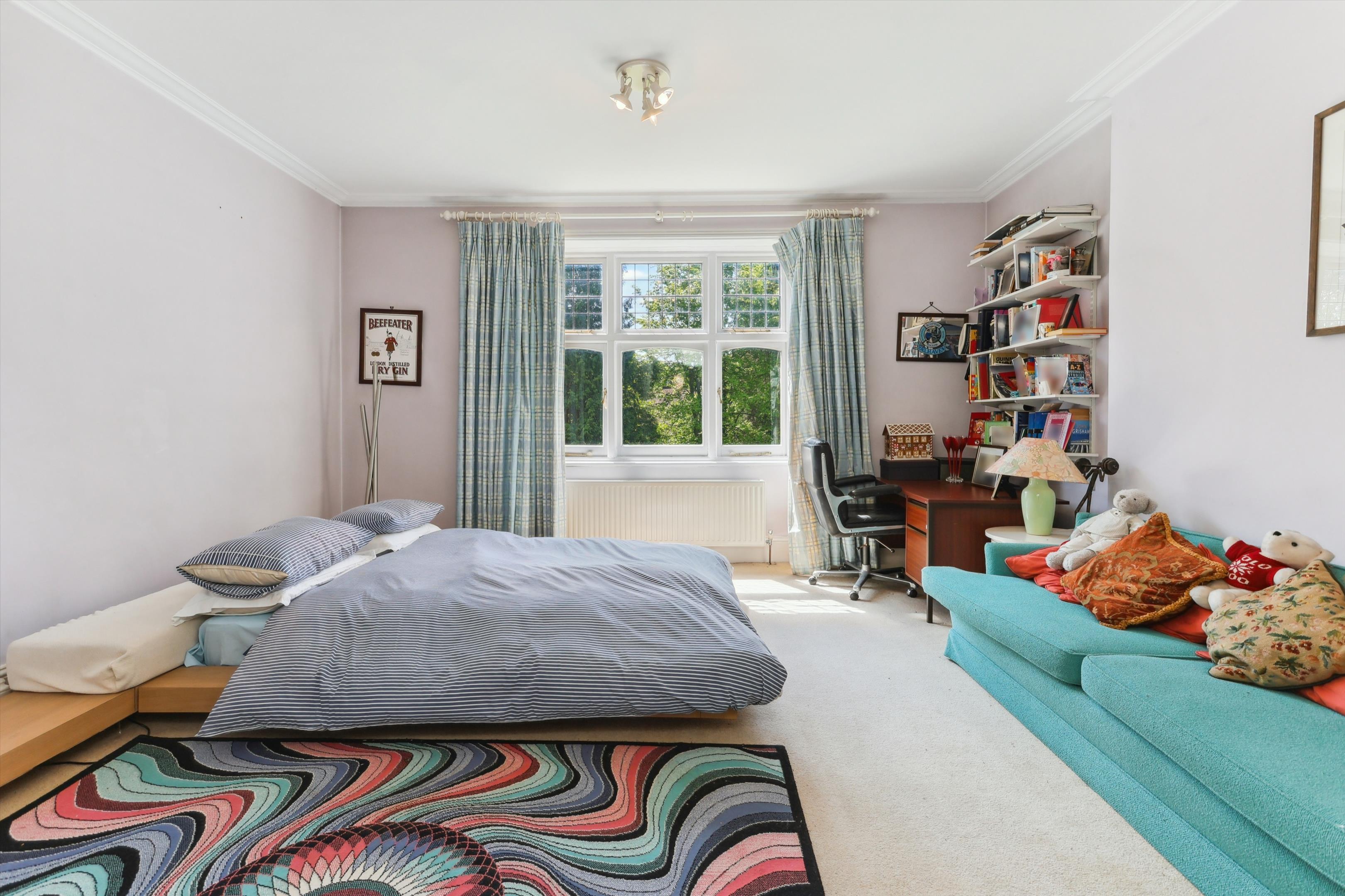 Granville Road, Weybridge, Surrey, KT13
