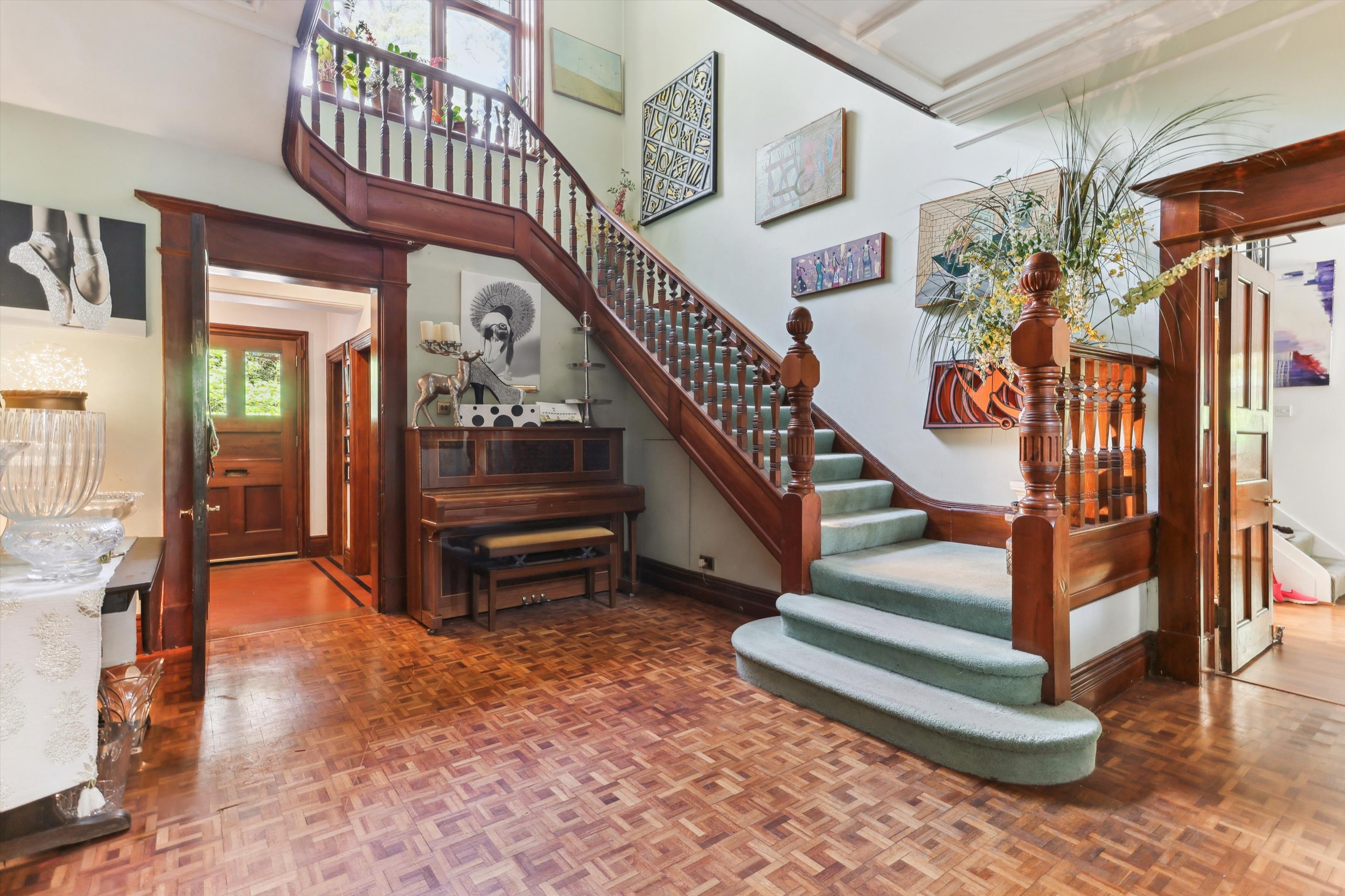 Granville Road, Weybridge, Surrey, KT13