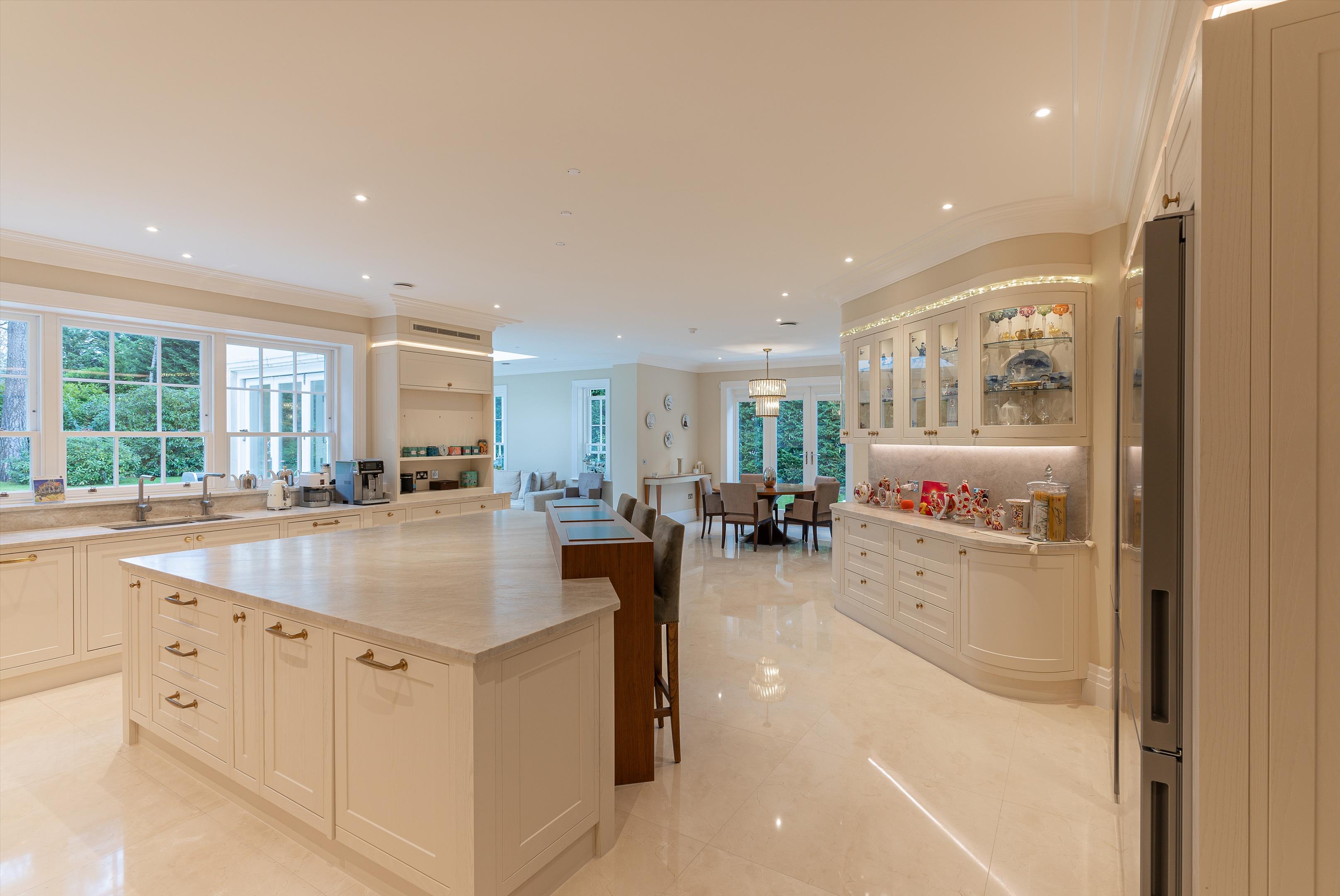 Virginia Avenue, Virginia Water, Surrey, GU25