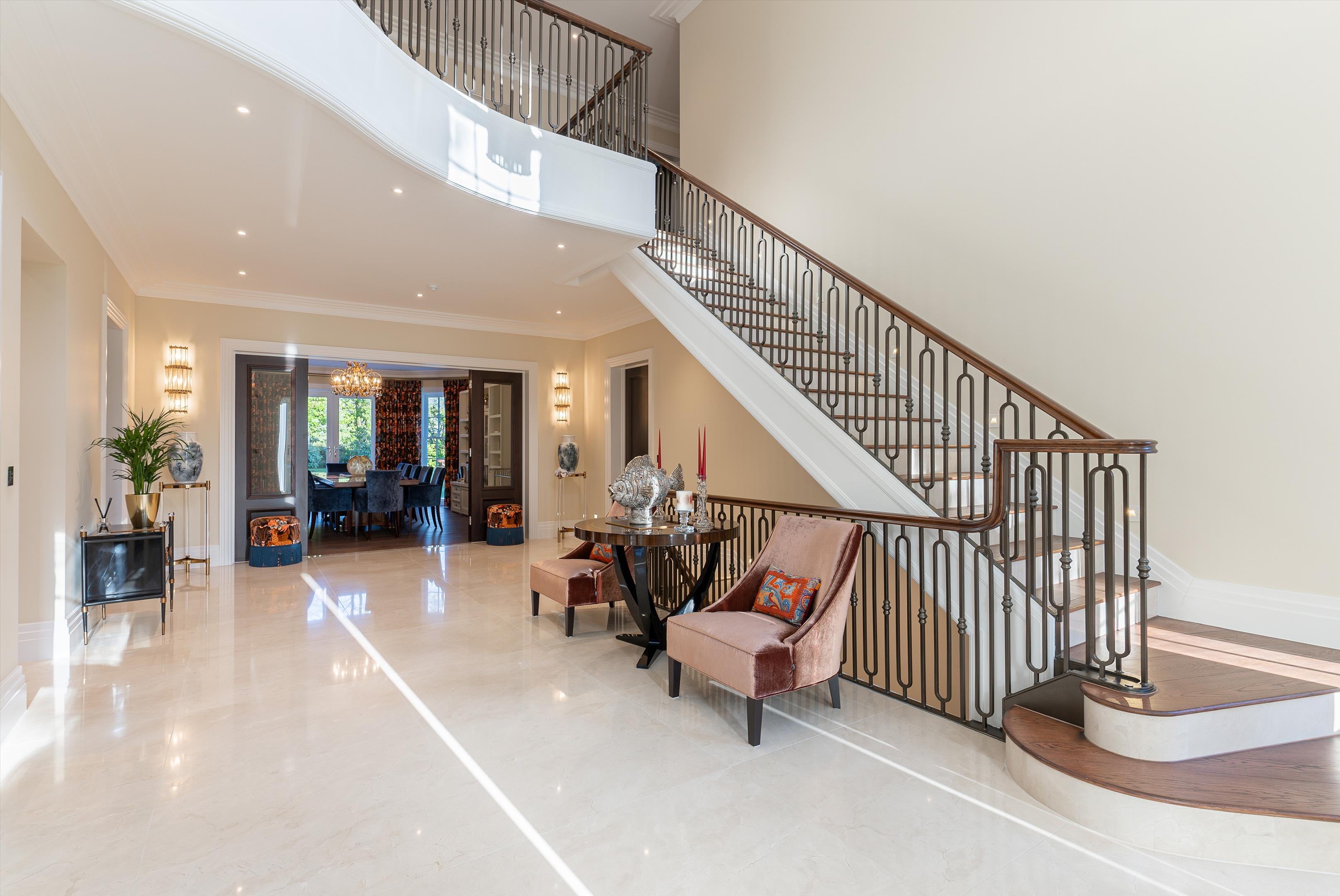 Virginia Avenue, Virginia Water, Surrey, GU25