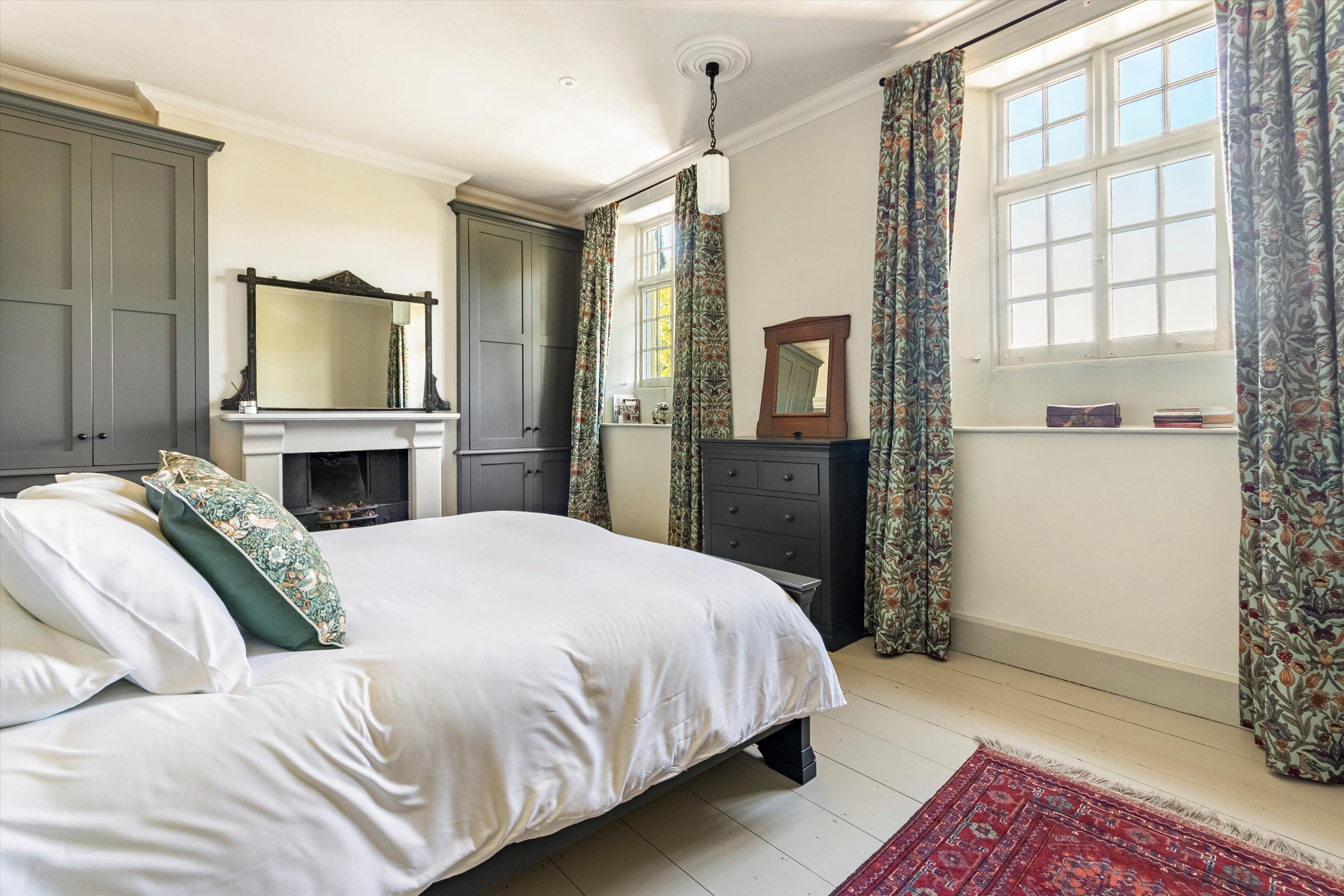 Church Lane, Sevenhampton, Cheltenham, Gloucestershire GL54