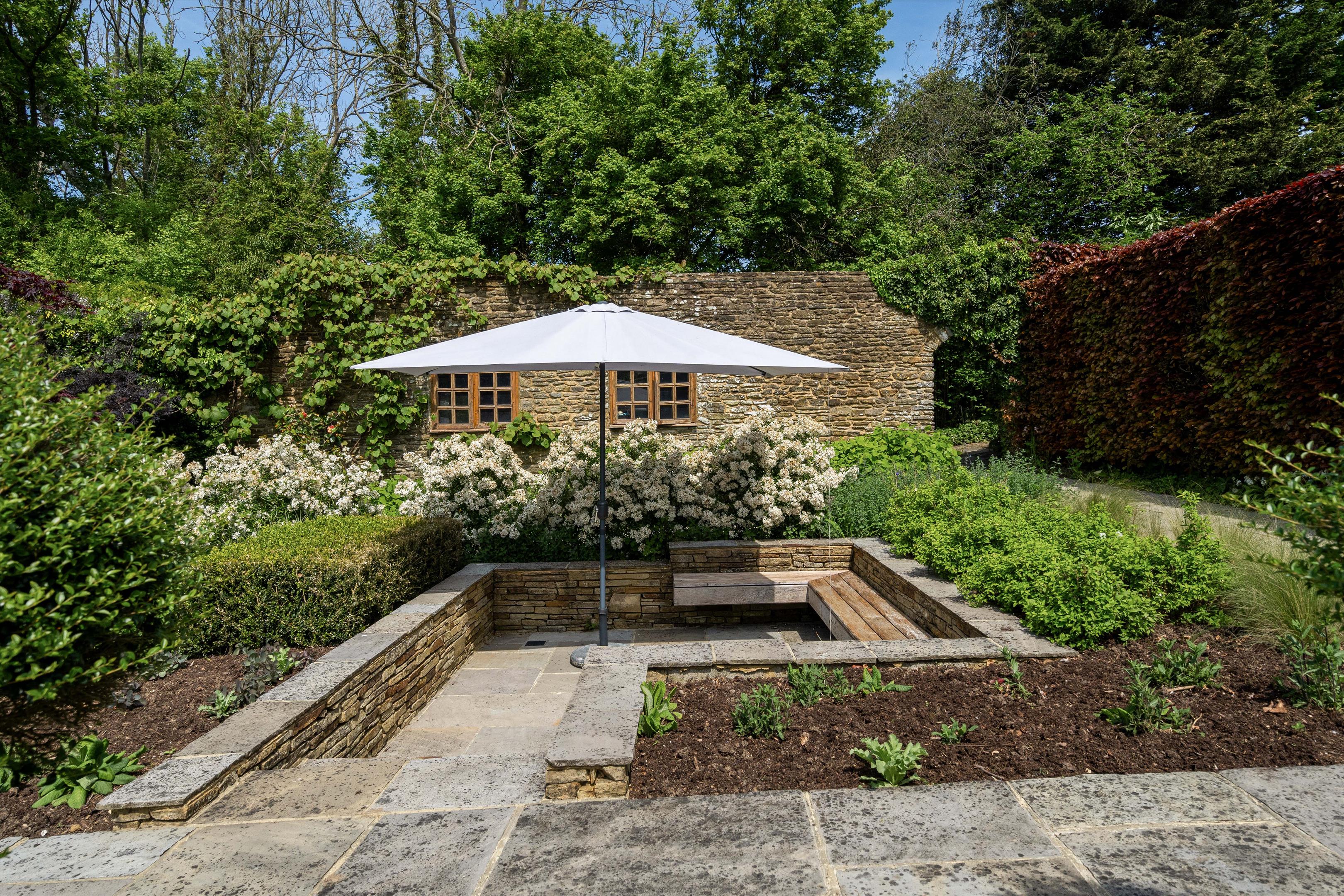 Nowhurst Lane, Slinfold, Horsham, West Sussex, RH12