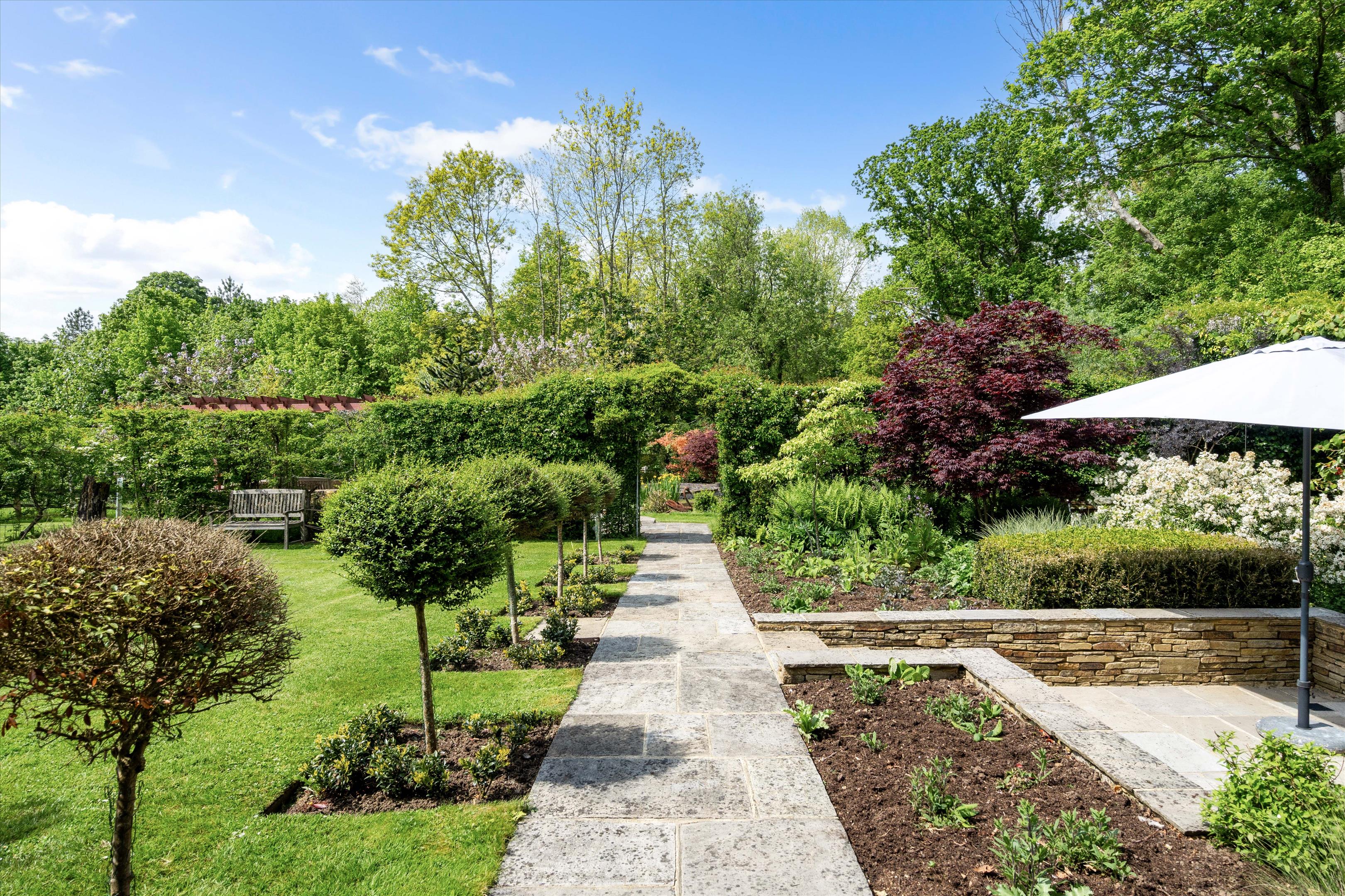Nowhurst Lane, Slinfold, Horsham, West Sussex, RH12