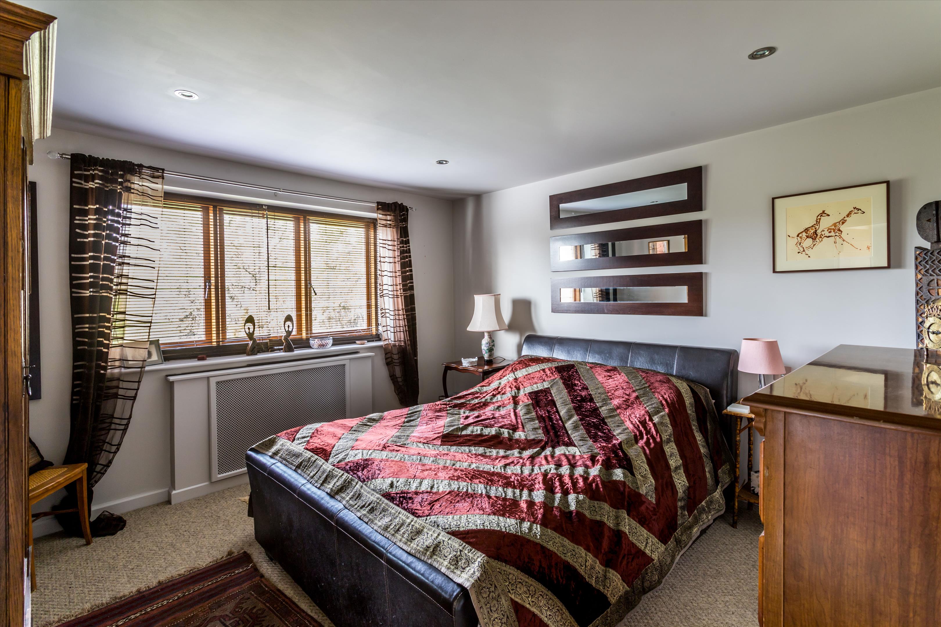 Nowhurst Lane, Slinfold, Horsham, West Sussex, RH12