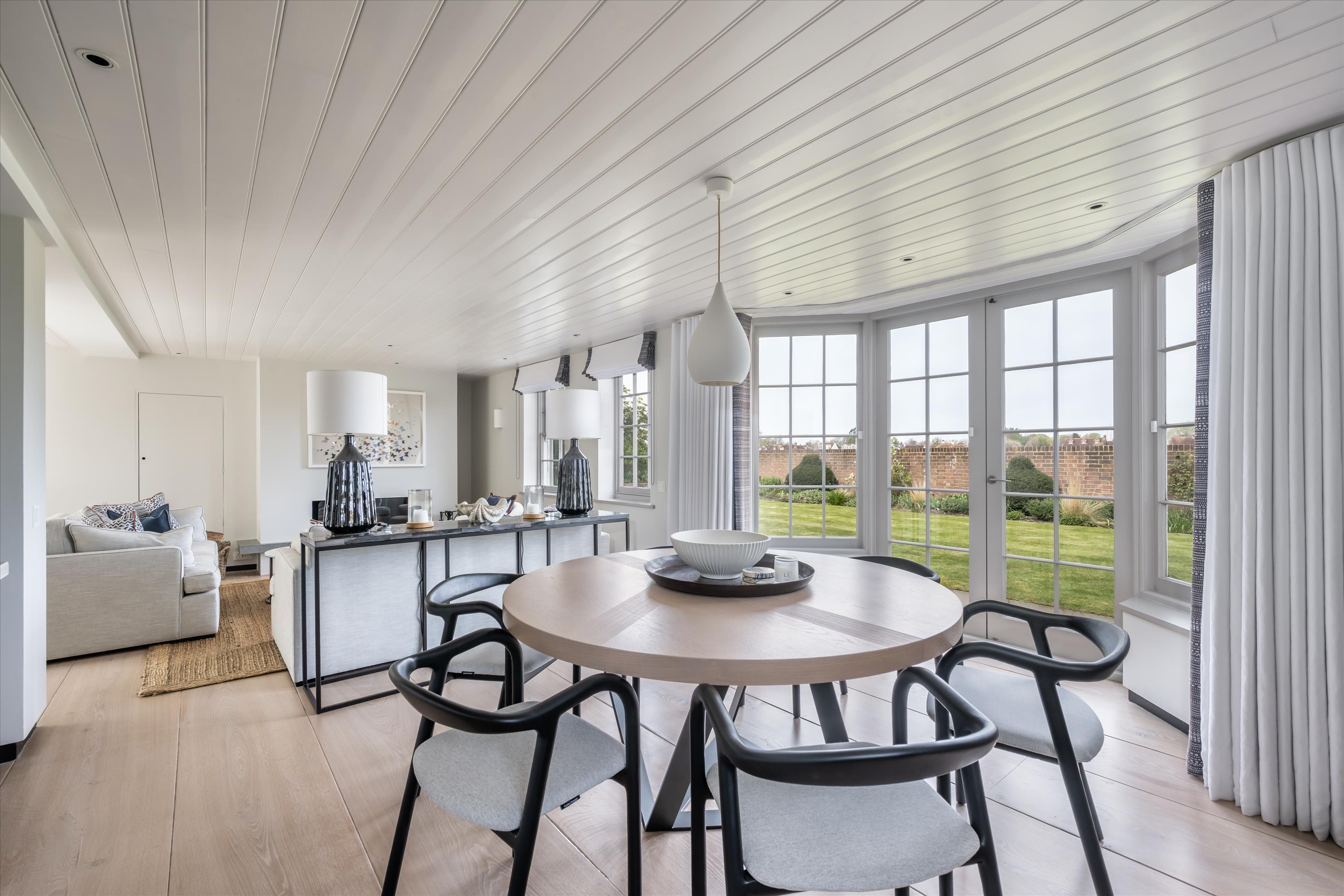 Shore Road, Bosham, Chichester, West Sussex, PO18.