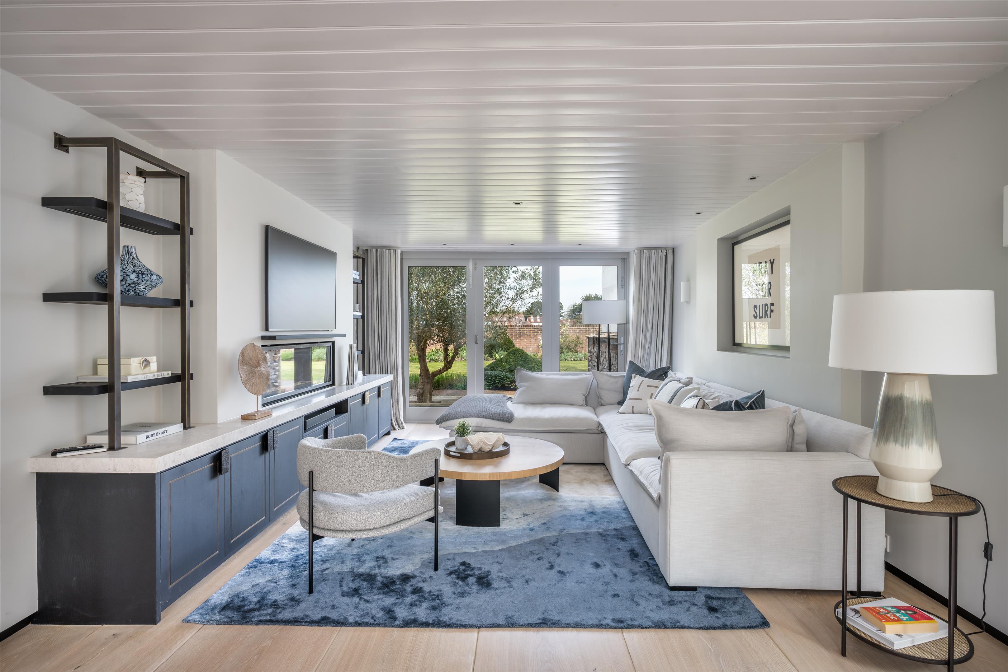 Shore Road, Bosham, Chichester, West Sussex, PO18.