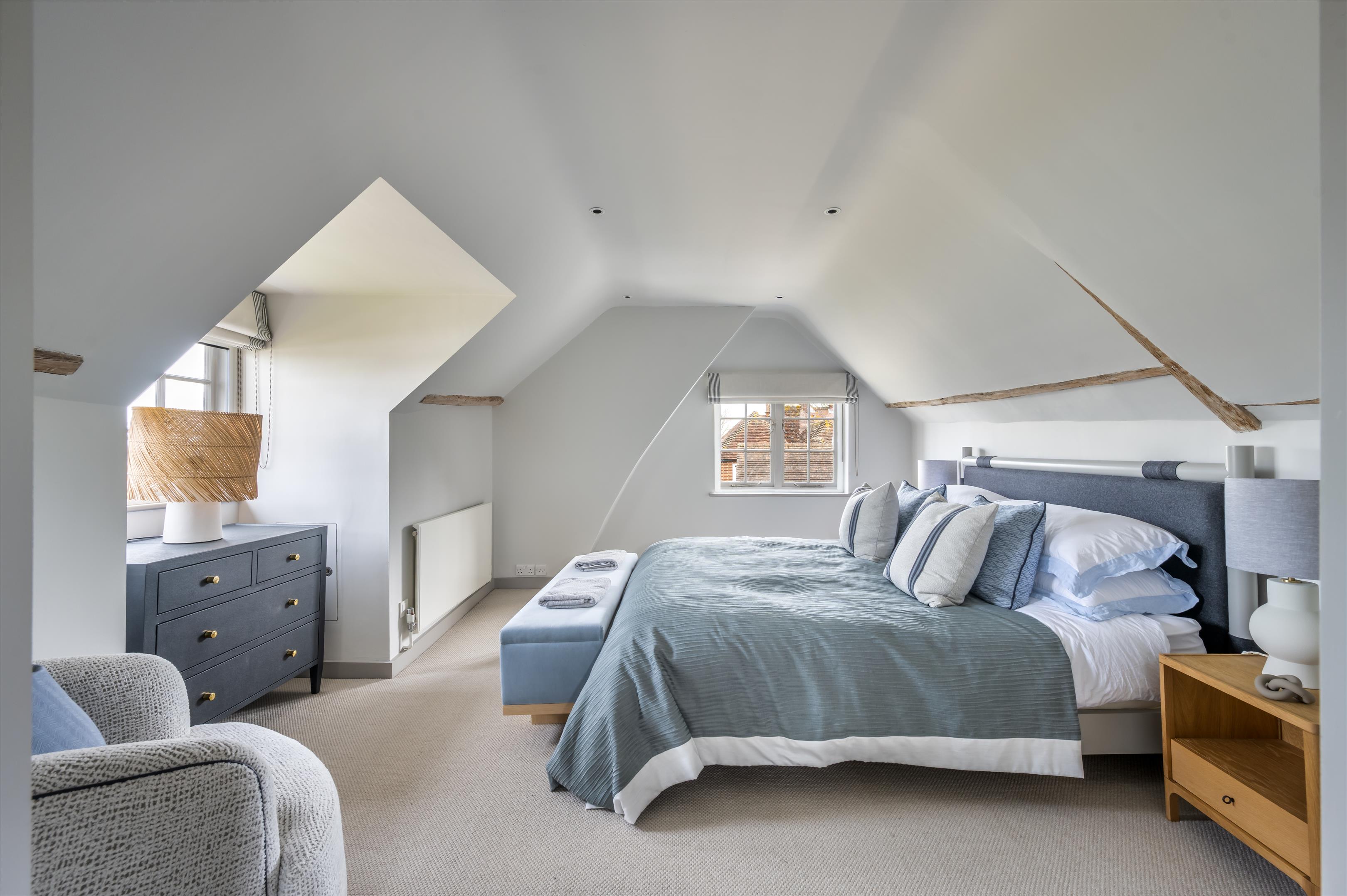 Shore Road, Bosham, Chichester, West Sussex, PO18.