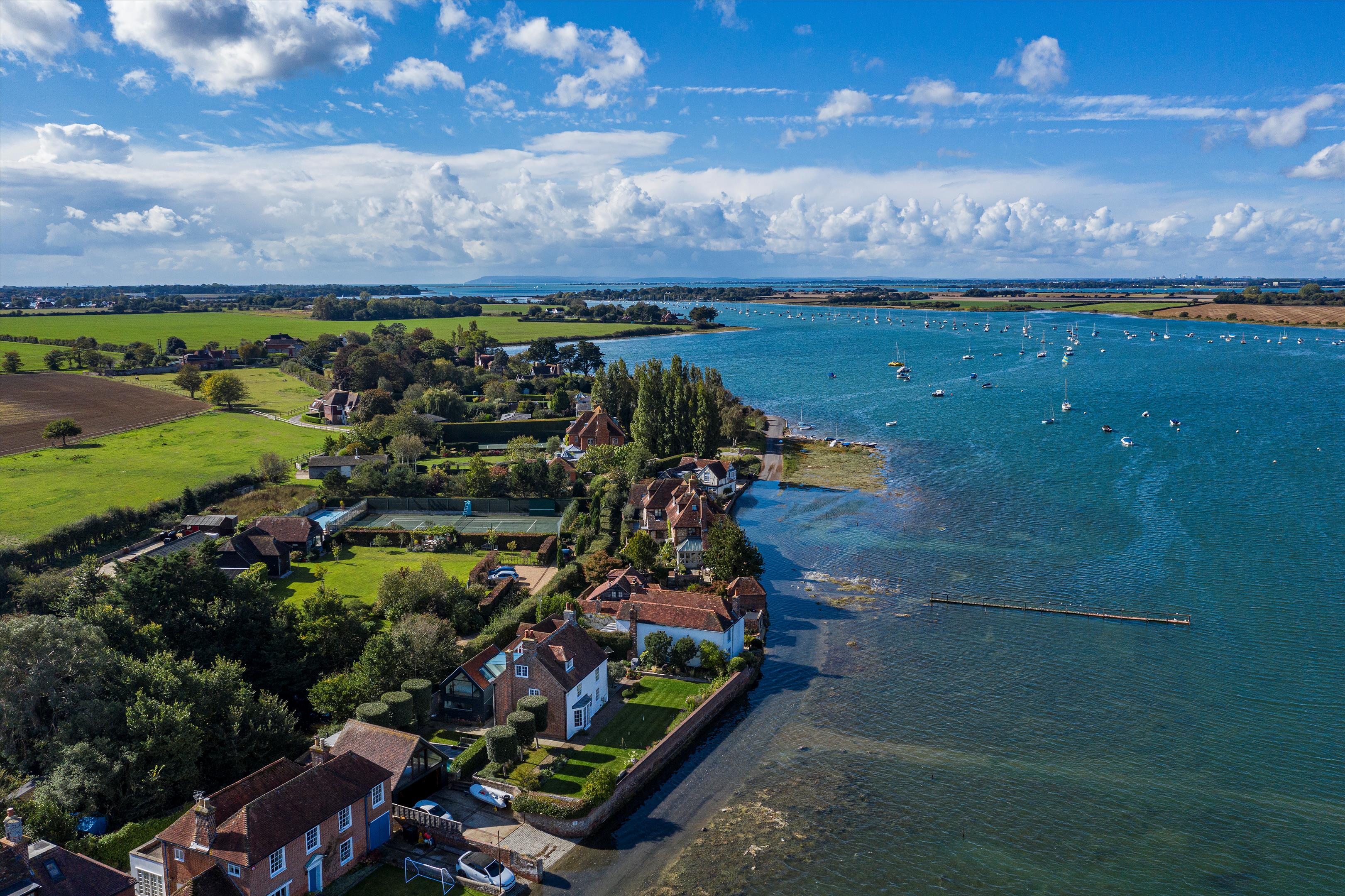 Shore Road, Bosham, Chichester, West Sussex, PO18.