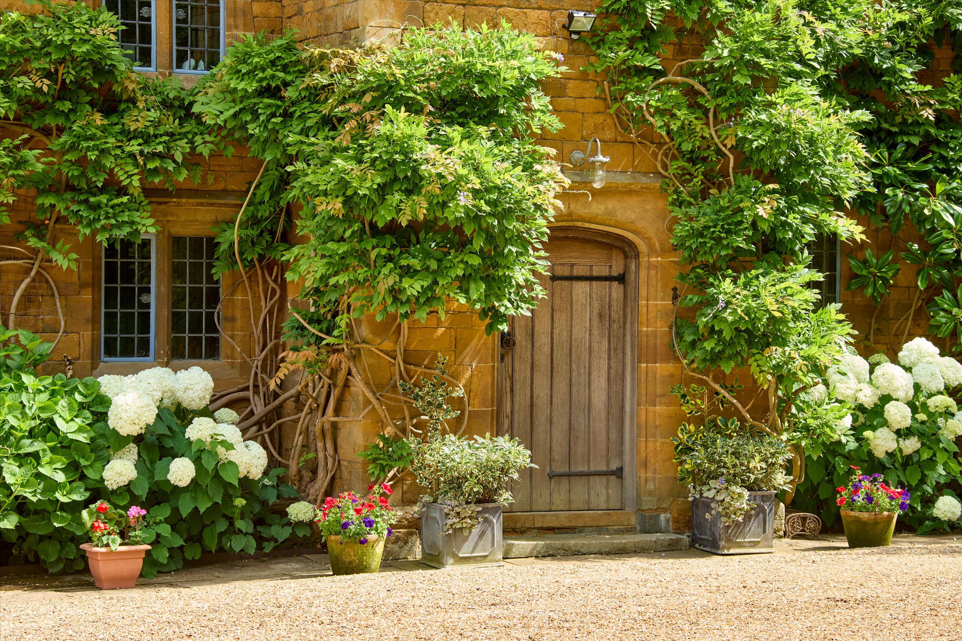 Adderbury, Oxfordshire, OX17