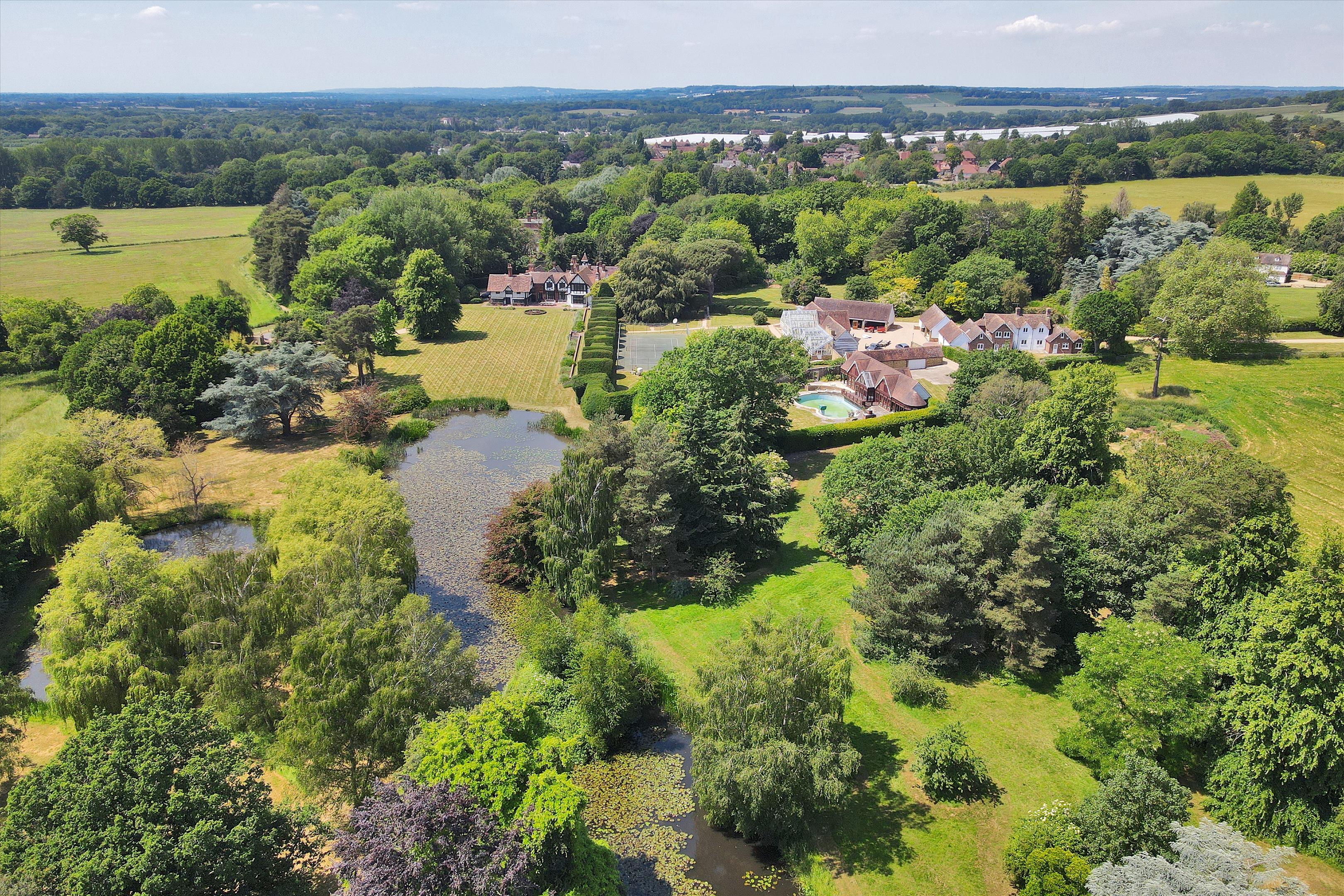 Vicarage Road, Yalding, Kent, ME18
