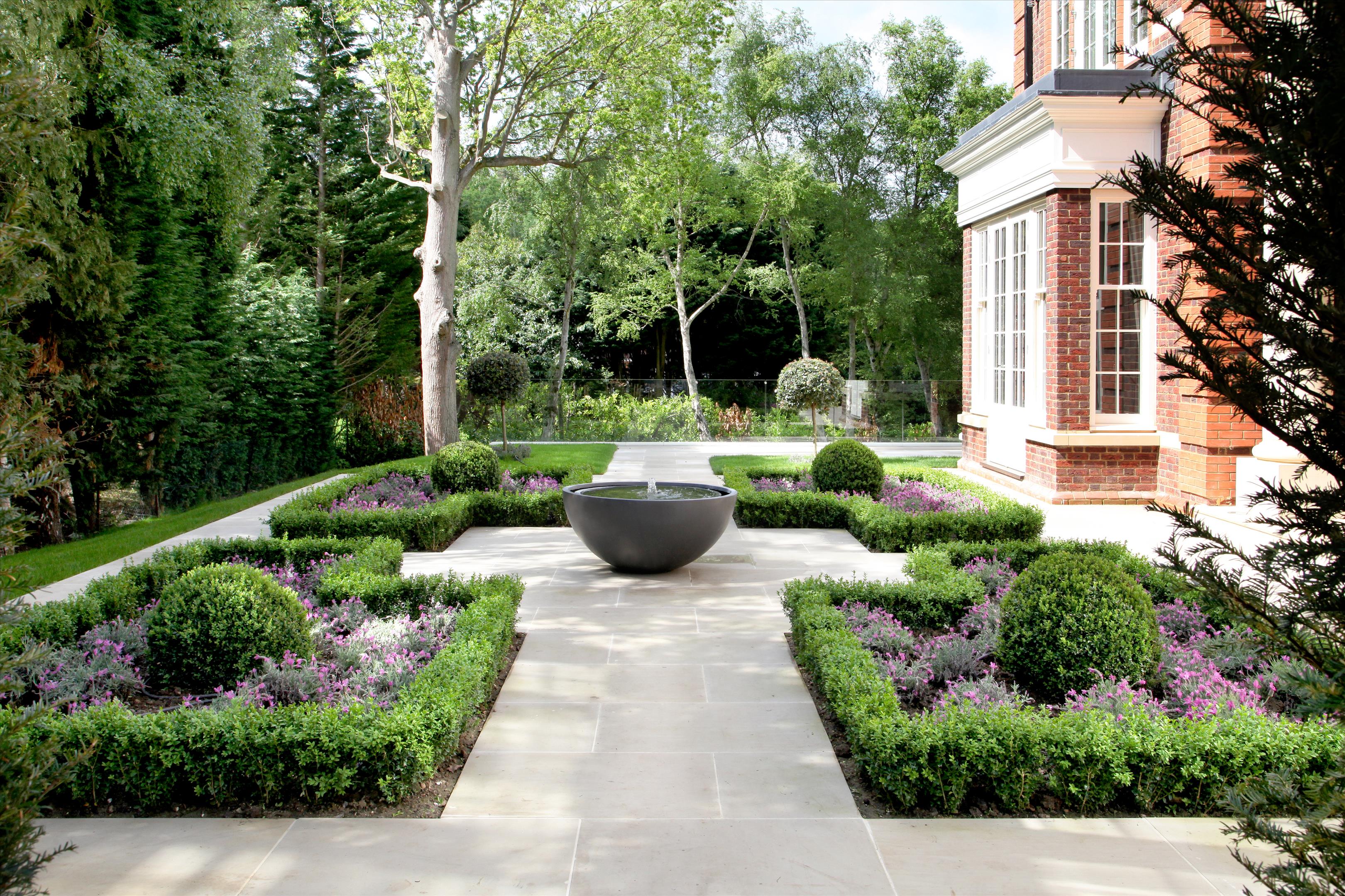 Linden Road, St George's Hill, Weybridge, Surrey, KT13