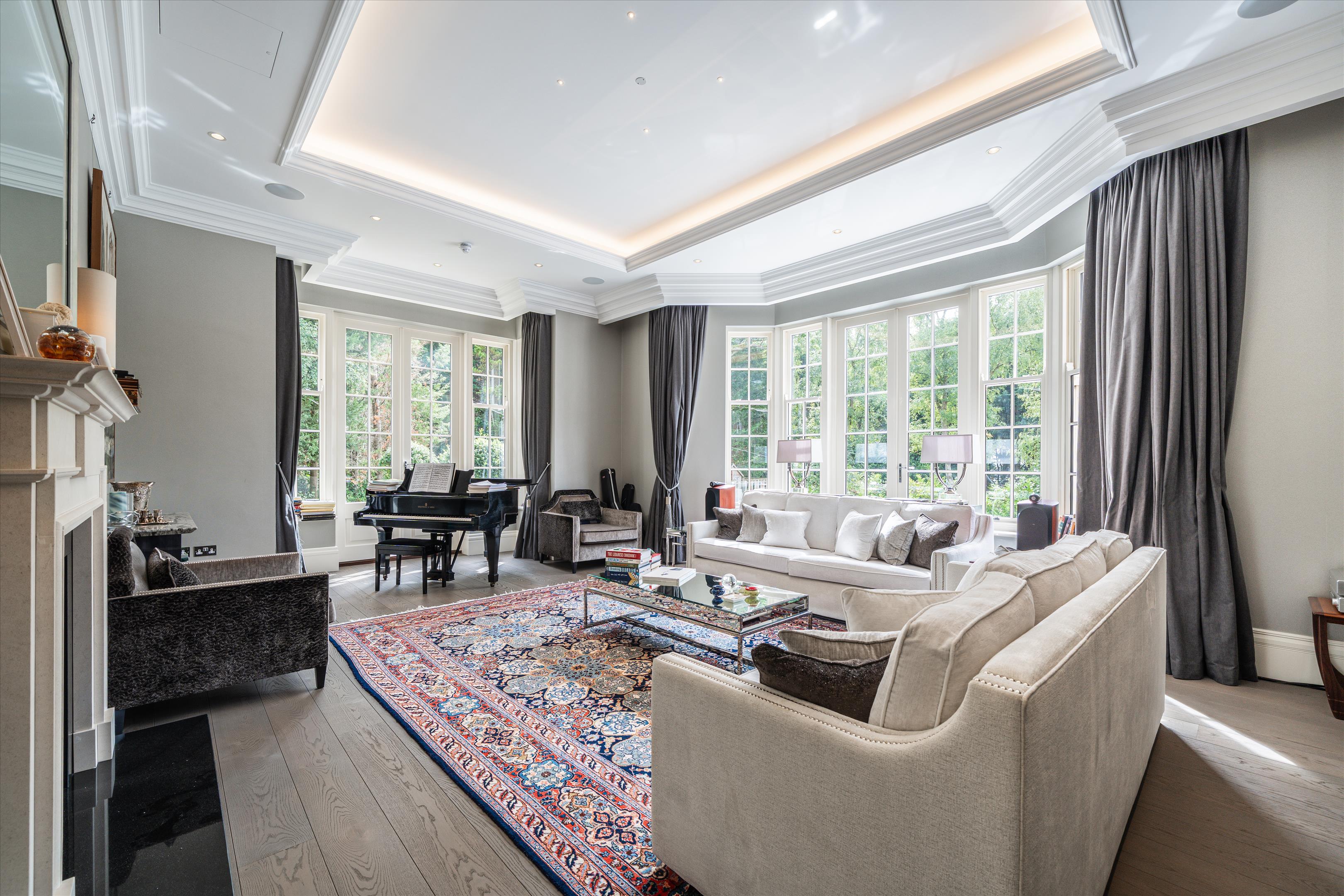 Linden Road, St George's Hill, Weybridge, Surrey, KT13
