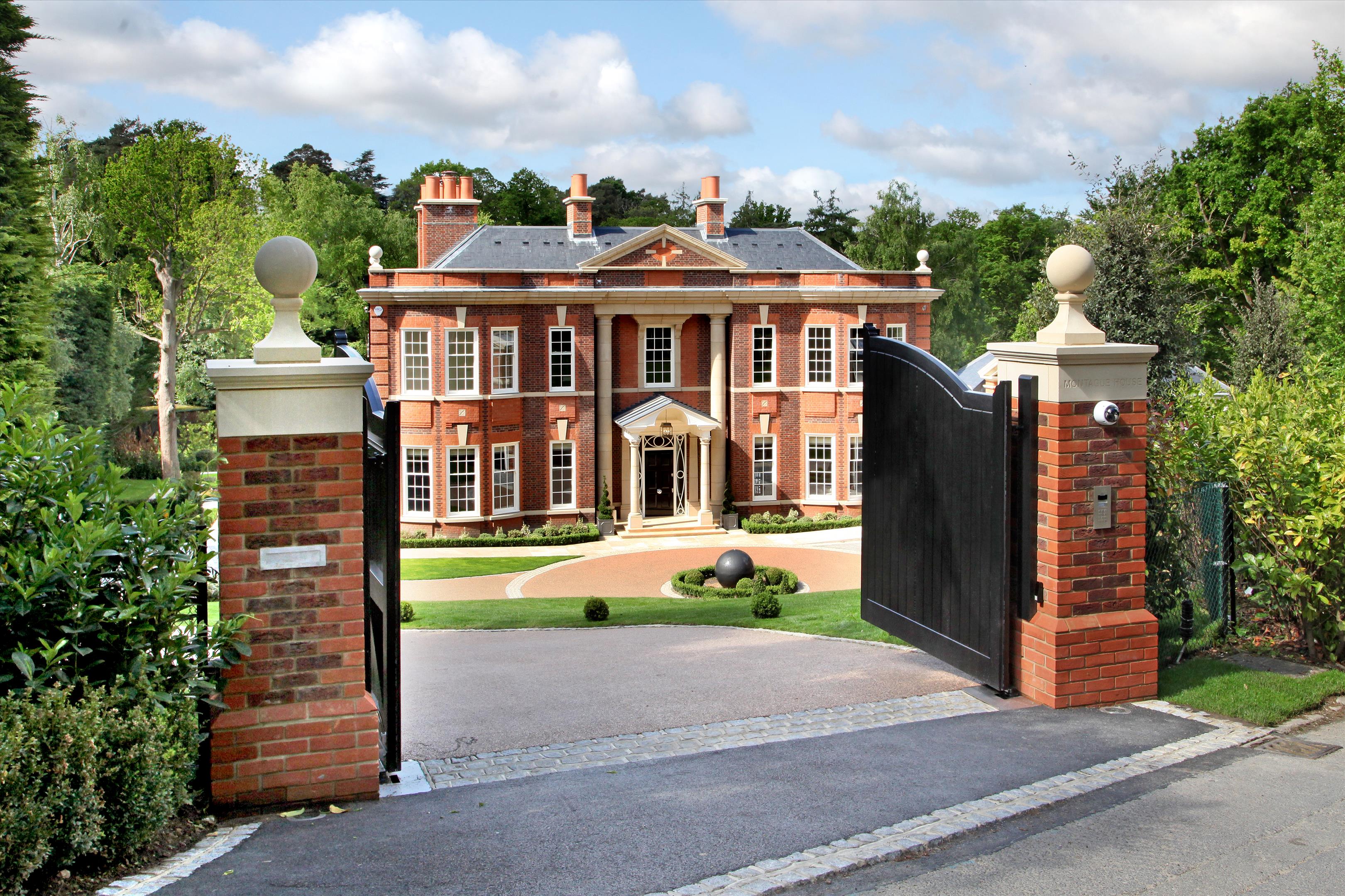 Linden Road, St George's Hill, Weybridge, Surrey, KT13