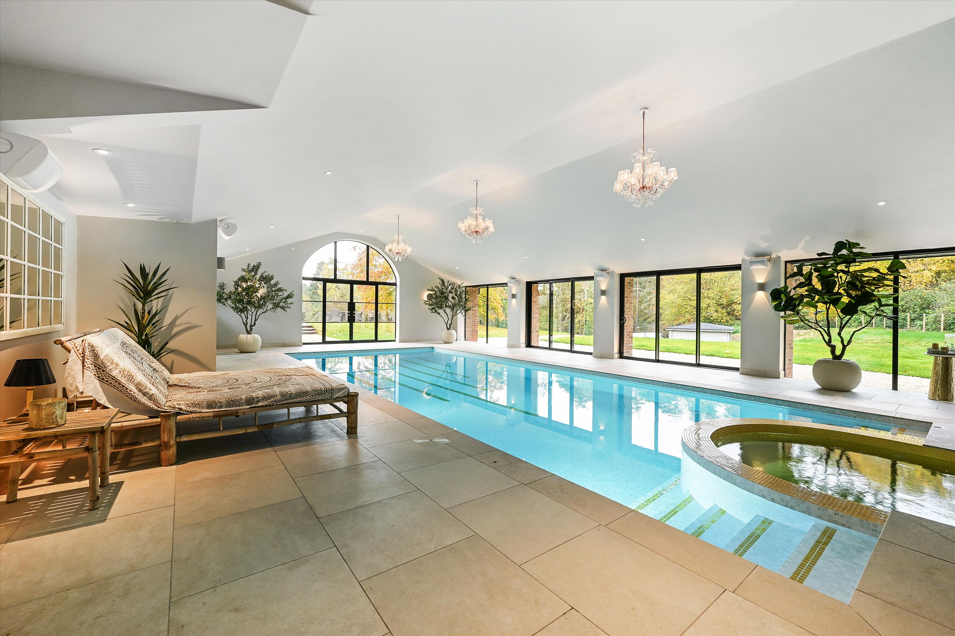 Frensham Vale, Lower Bourne, Farnham, Surrey, GU10.