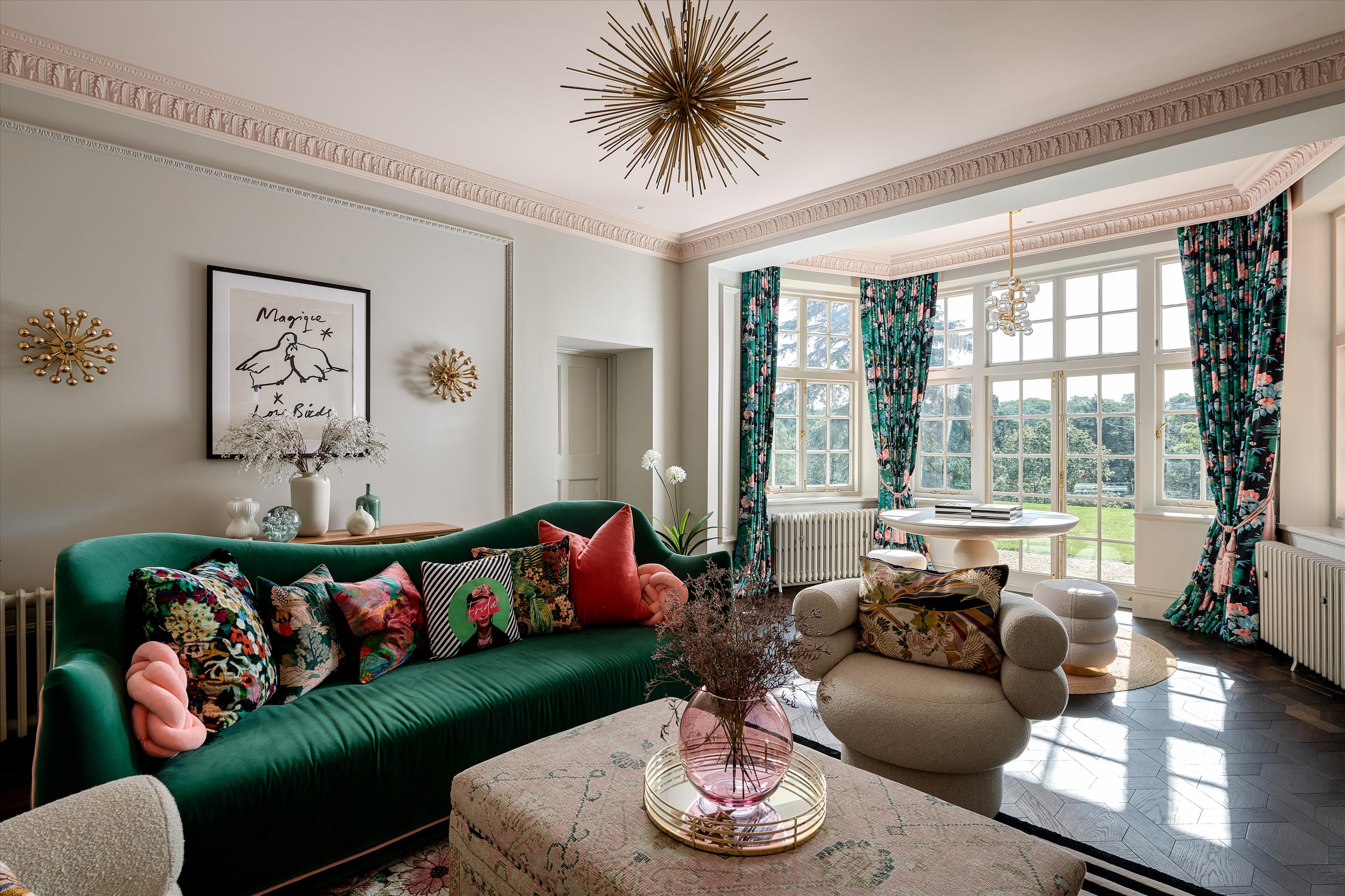 Frensham Vale, Lower Bourne, Farnham, Surrey, GU10.
