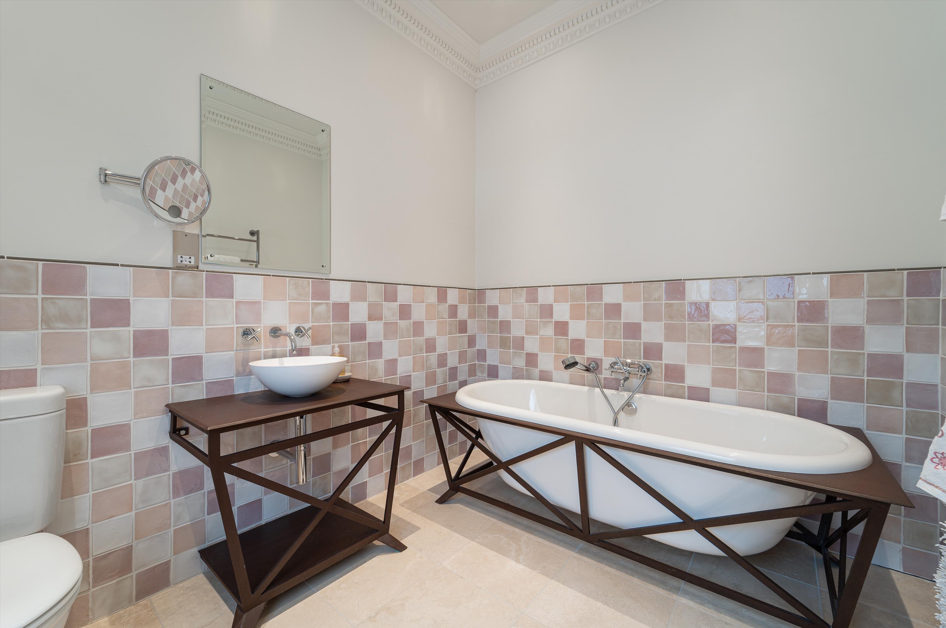 Portnall Rise, Virginia Water, Surrey, GU25
