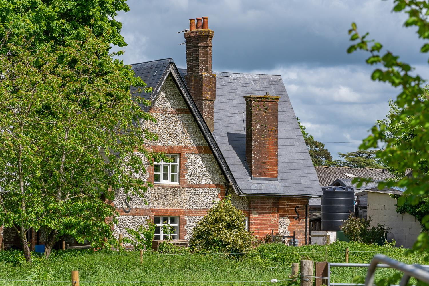 Overton, Basingstoke, Hampshire, RG25