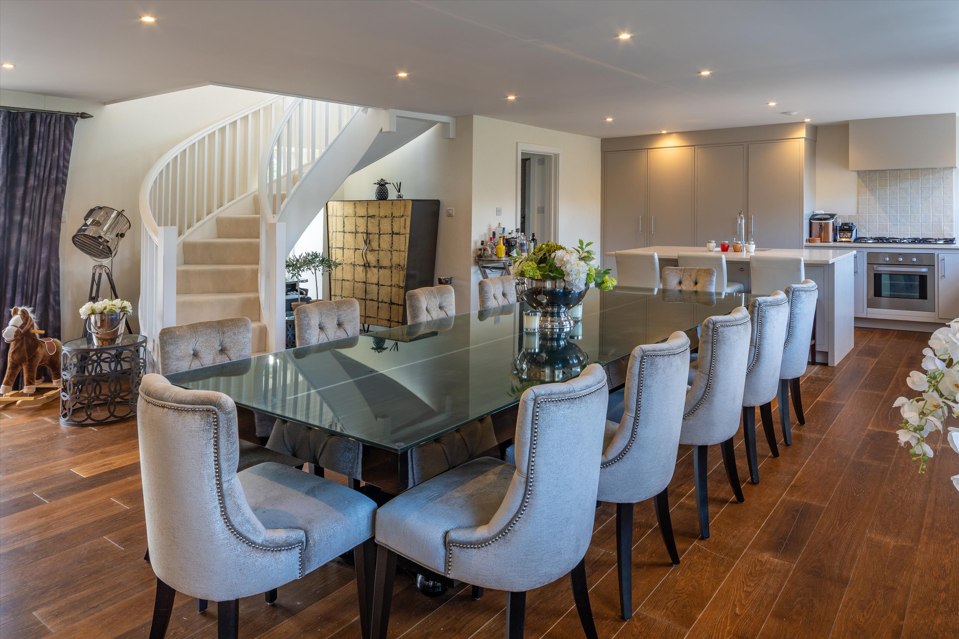 Headley, Thatcham, Hampshire, RG19