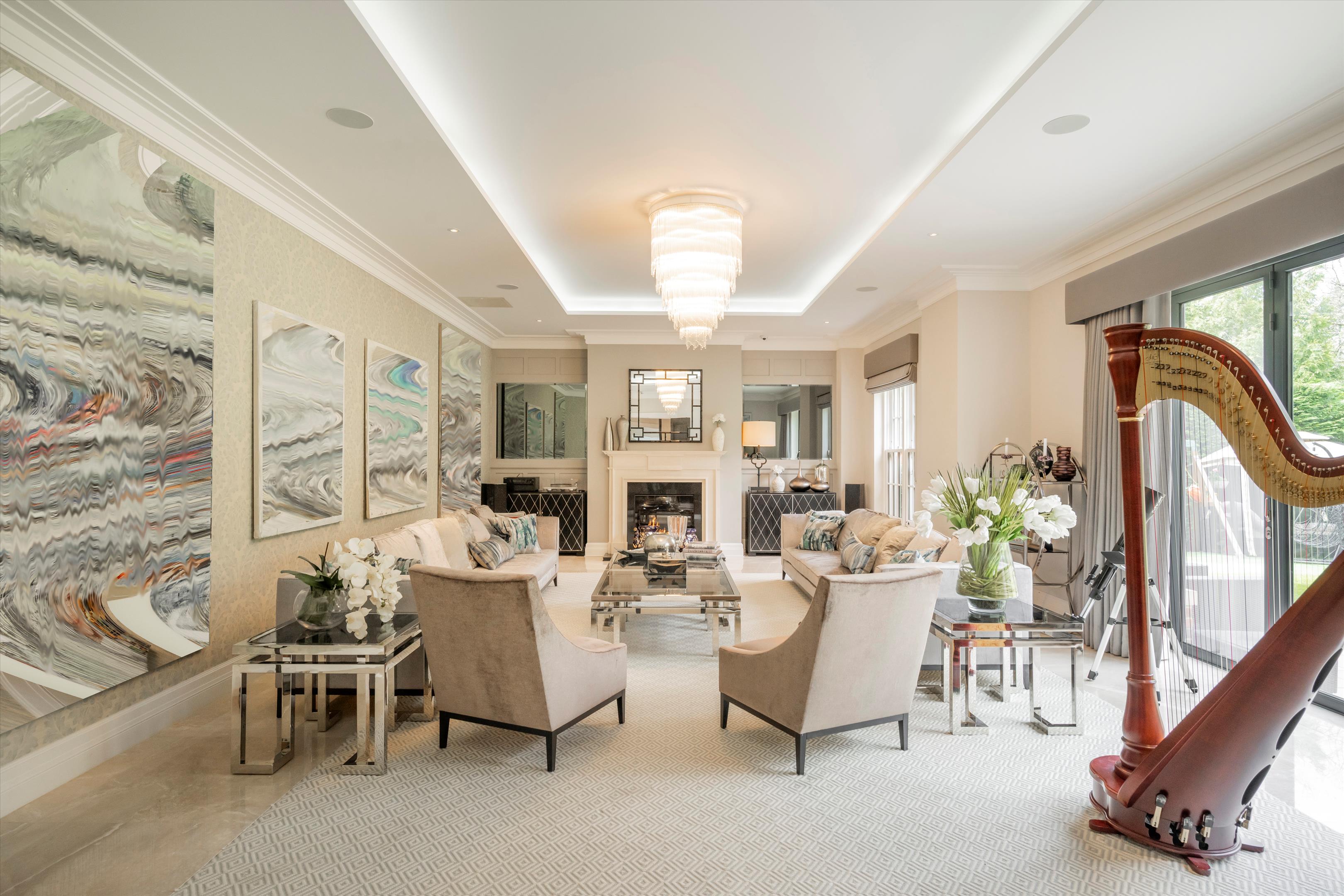 Golf Club Road, St George's Hill, Weybridge, Surrey, KT13