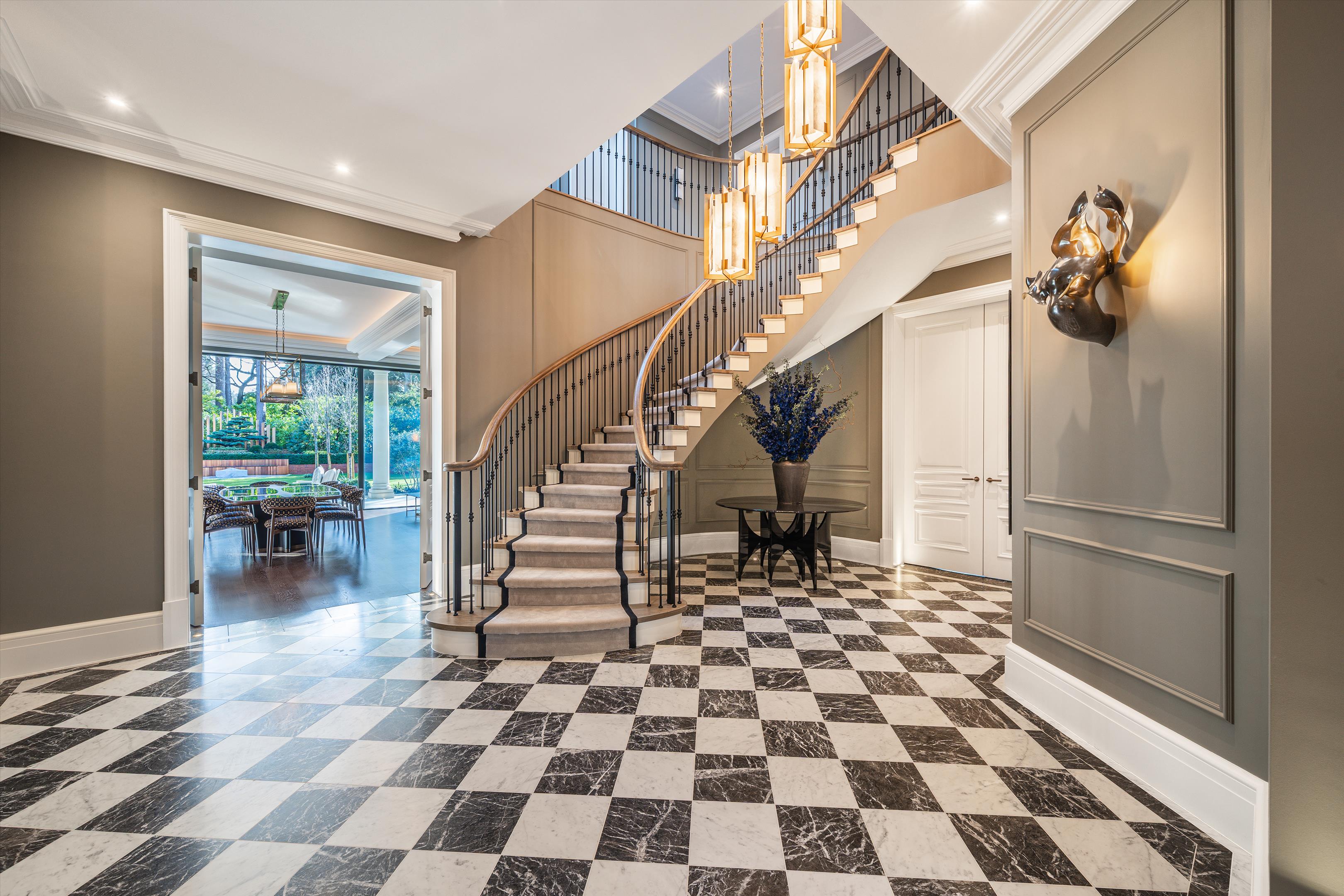West Road, St George's Hill, Weybridge, Surrey KT13