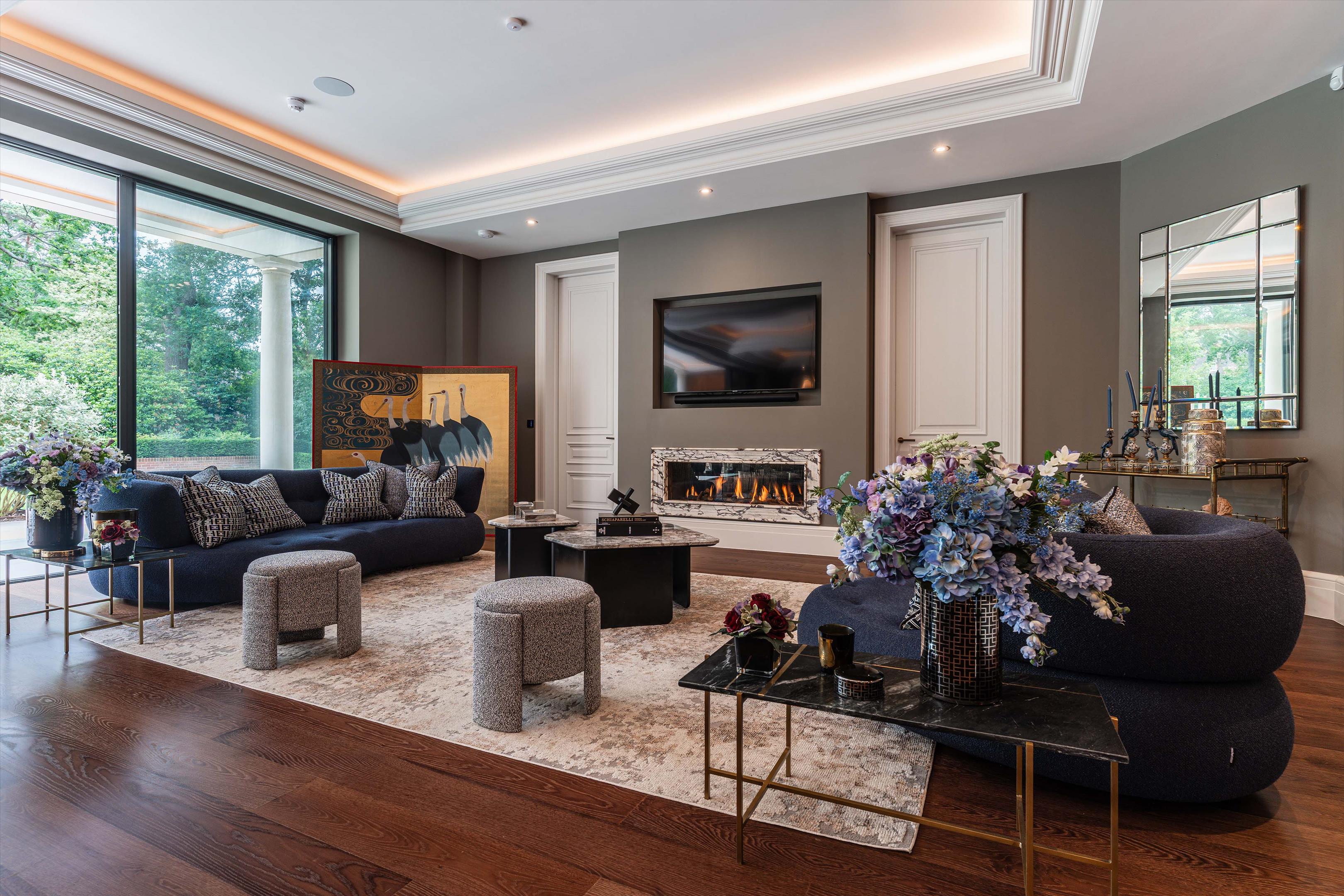 West Road, St George's Hill, Weybridge, Surrey KT13