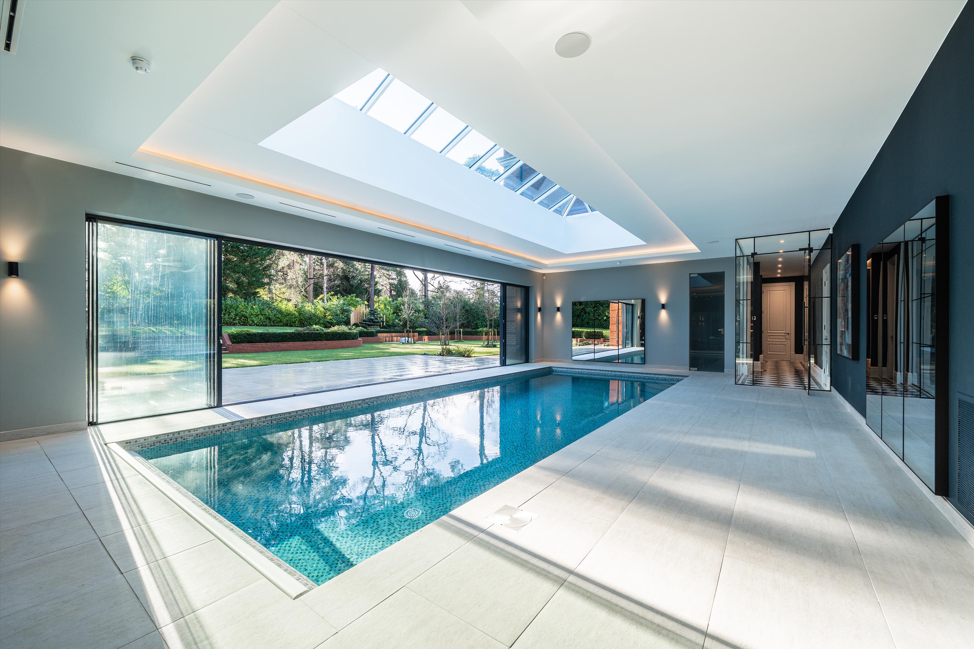 West Road, St George's Hill, Weybridge, Surrey KT13