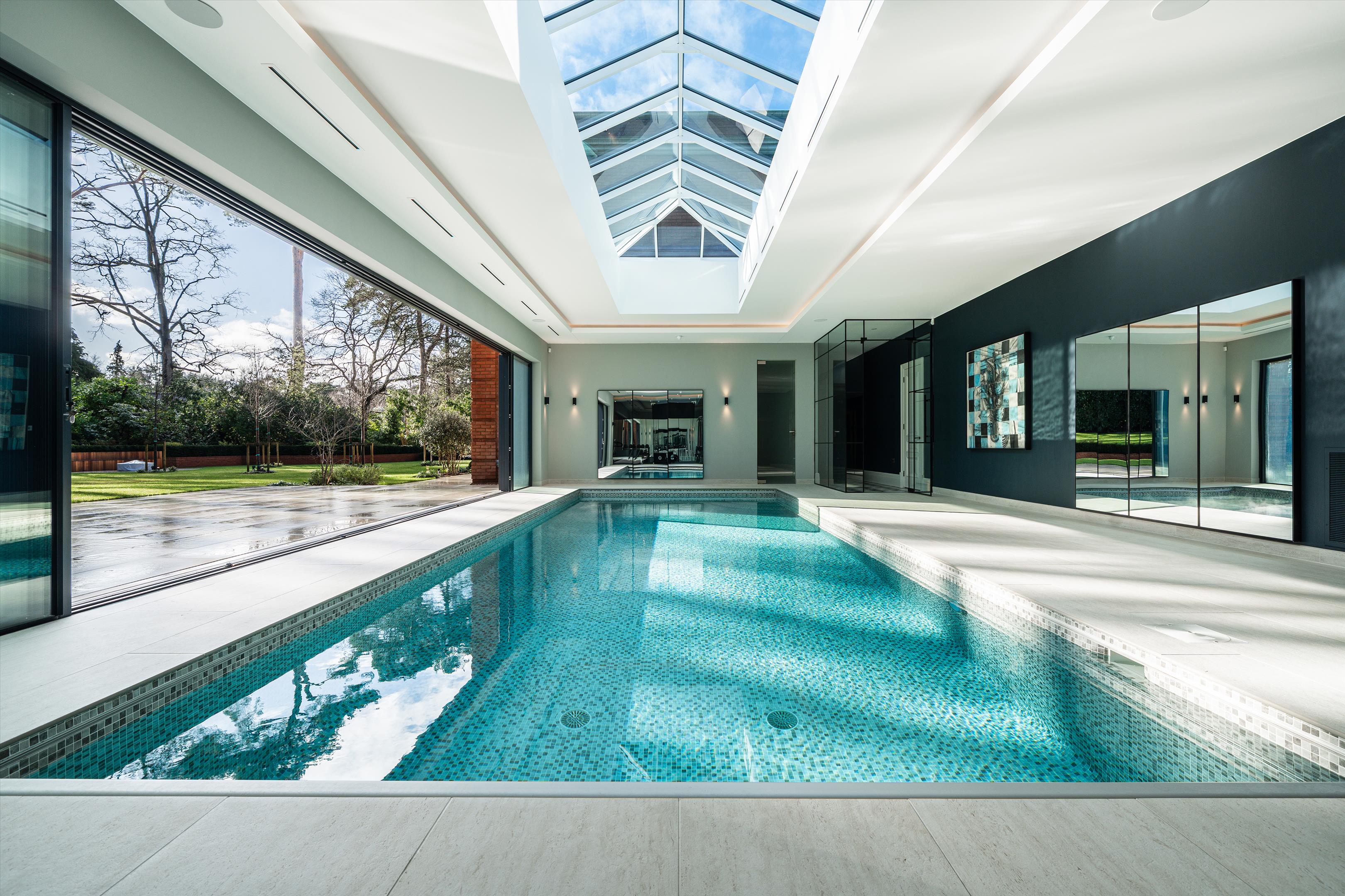 West Road, St George's Hill, Weybridge, Surrey KT13
