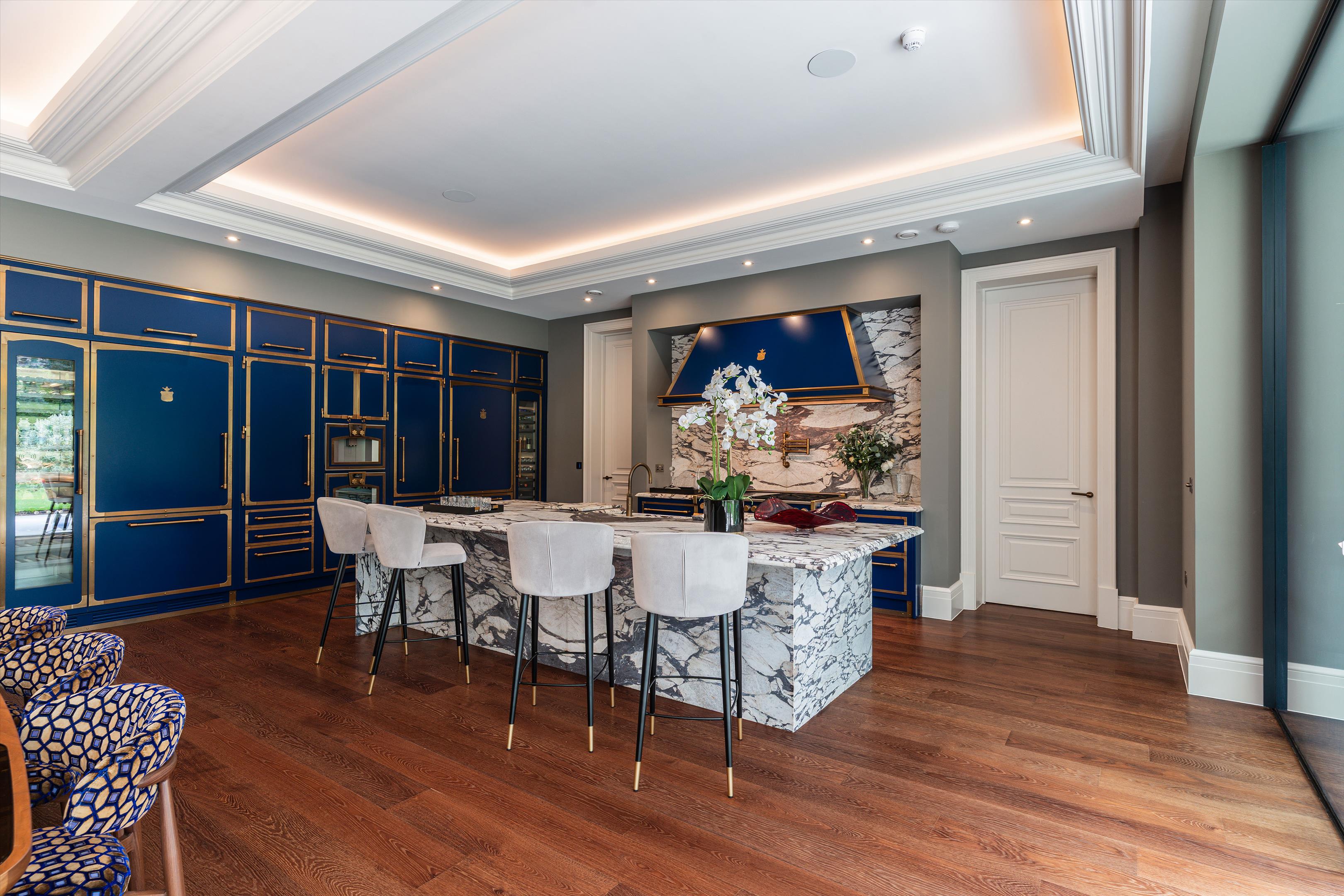 West Road, St George's Hill, Weybridge, Surrey KT13