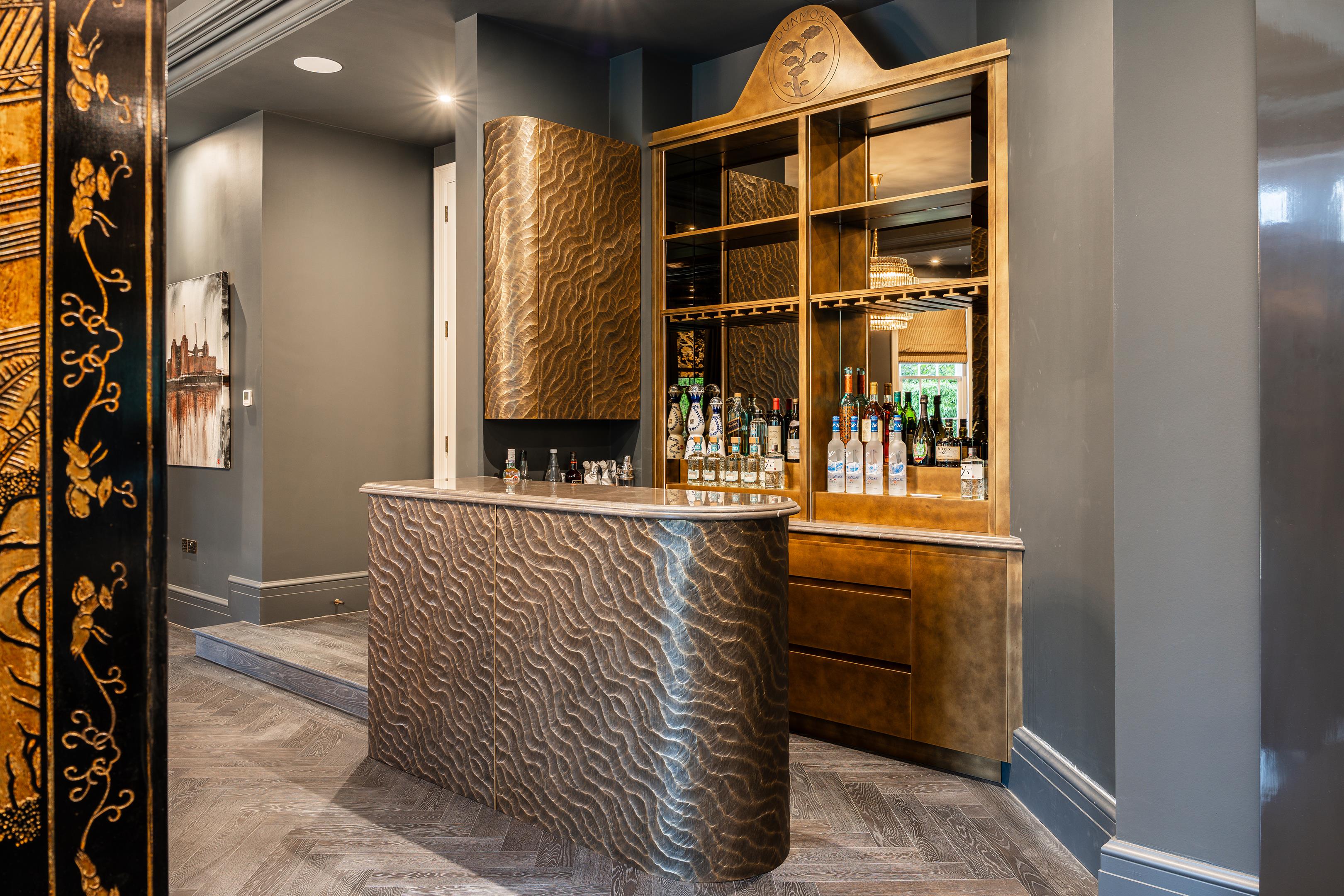 West Road, St George's Hill, Weybridge, Surrey KT13