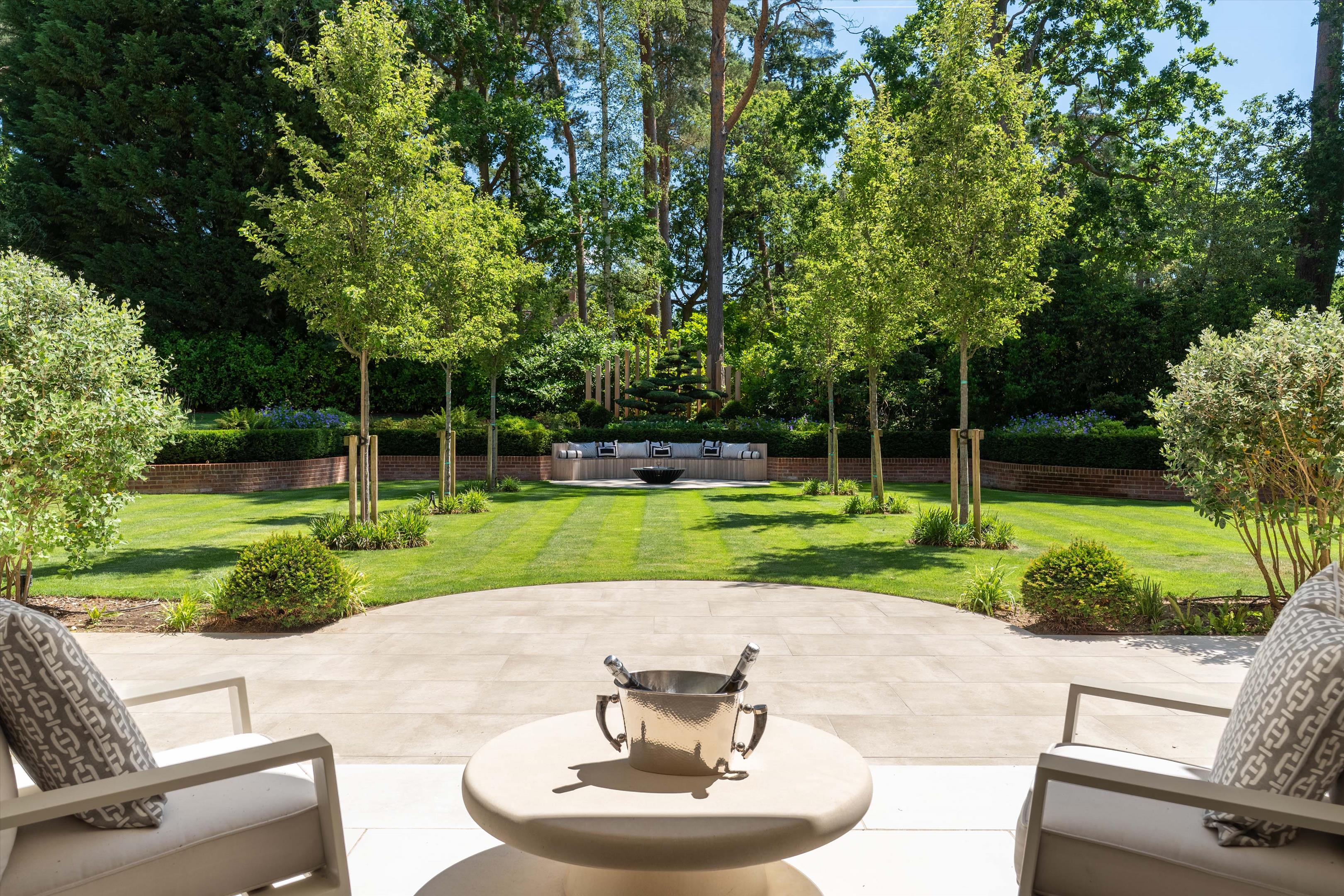 West Road, St George's Hill, Weybridge, Surrey KT13