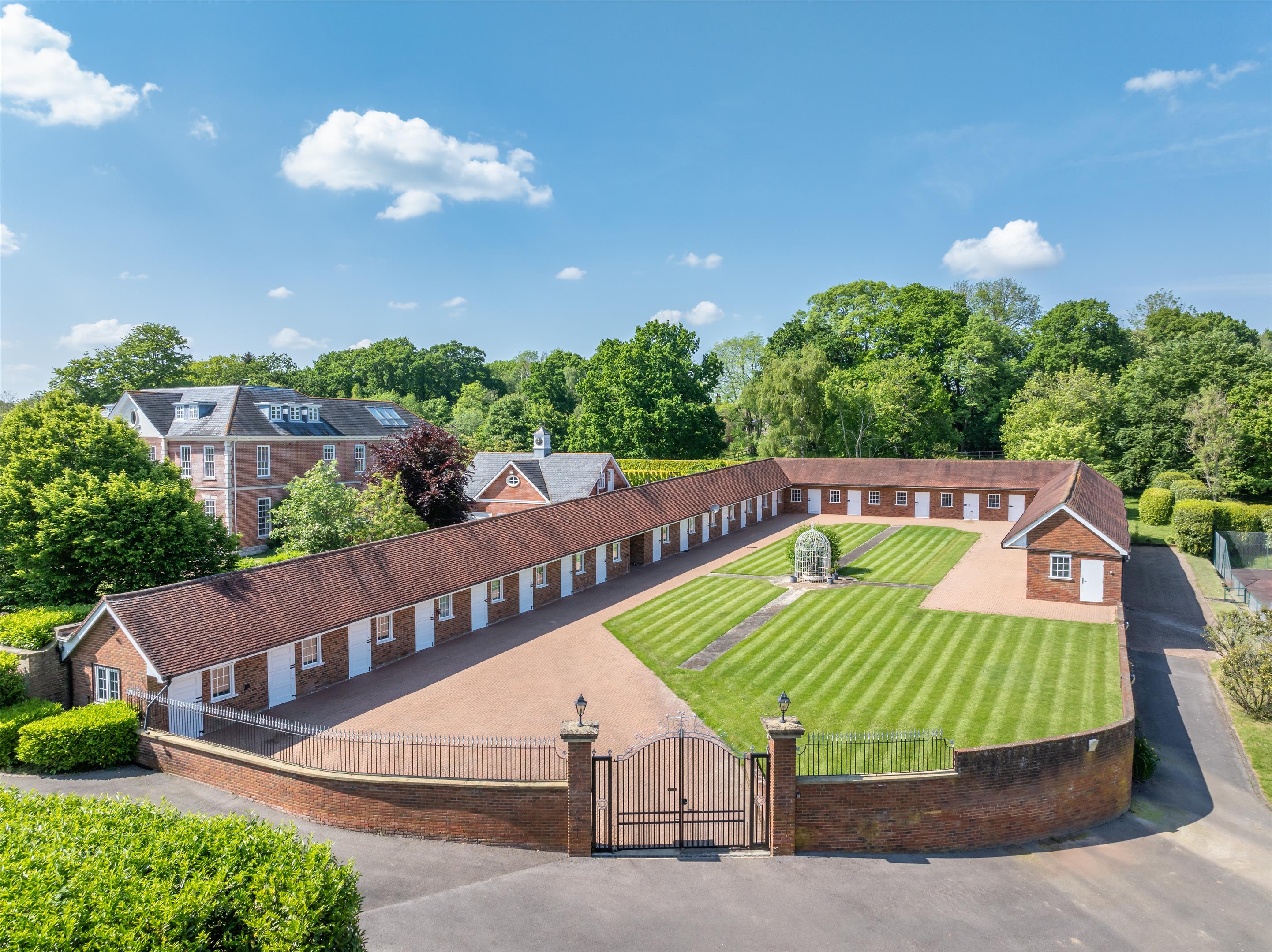 Colwood Lane, Bolney, Haywards Heath, West Sussex, RH17