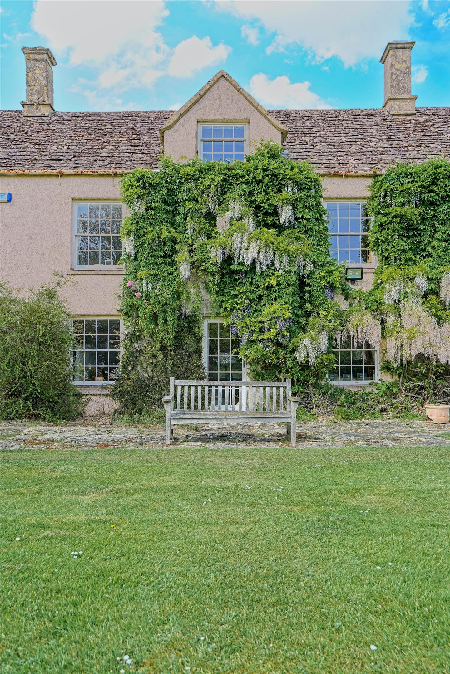 Lechlade, Gloucestershire, GL7
