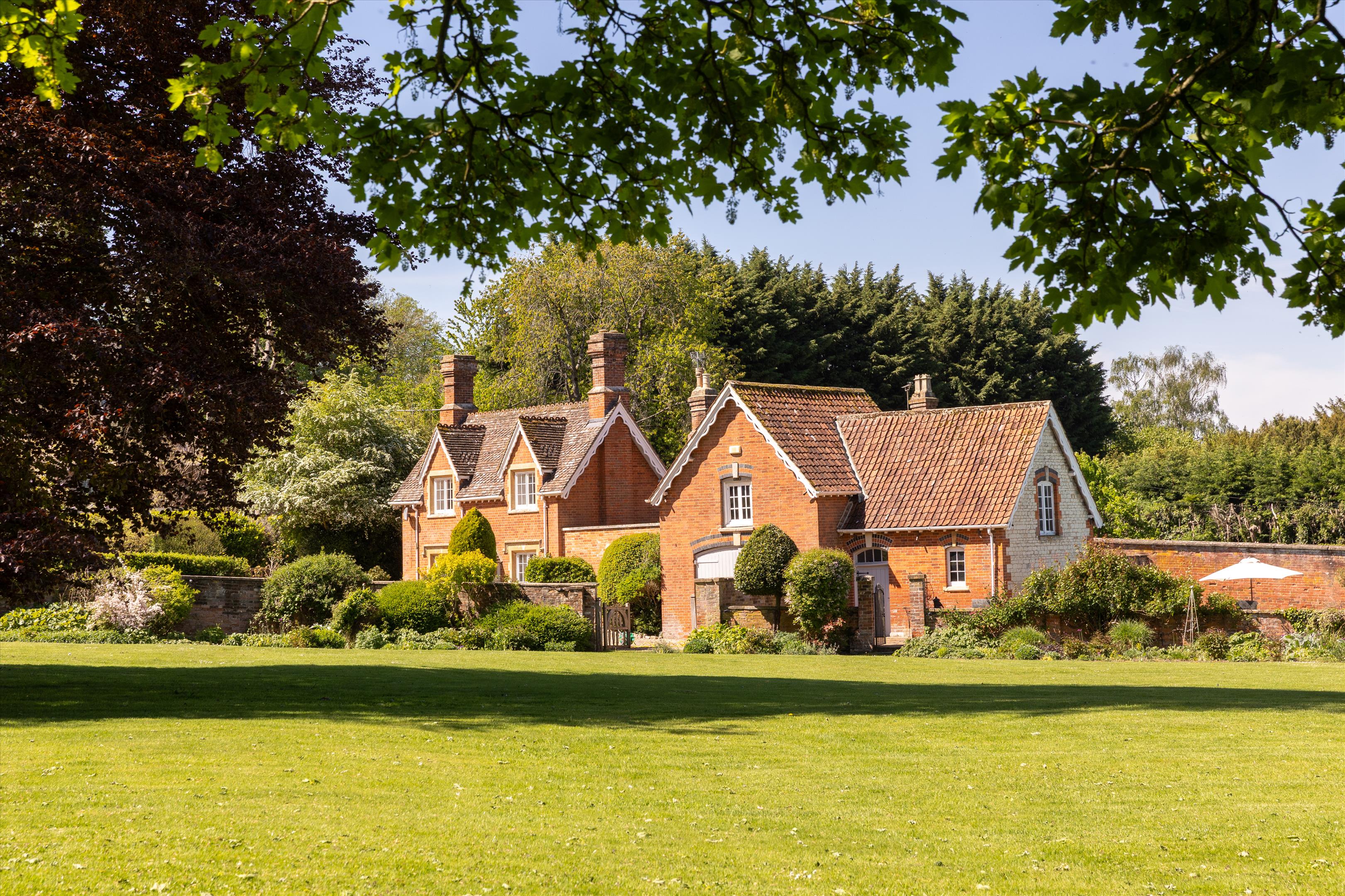 Compton Bassett, Calne, Wiltshire SN11