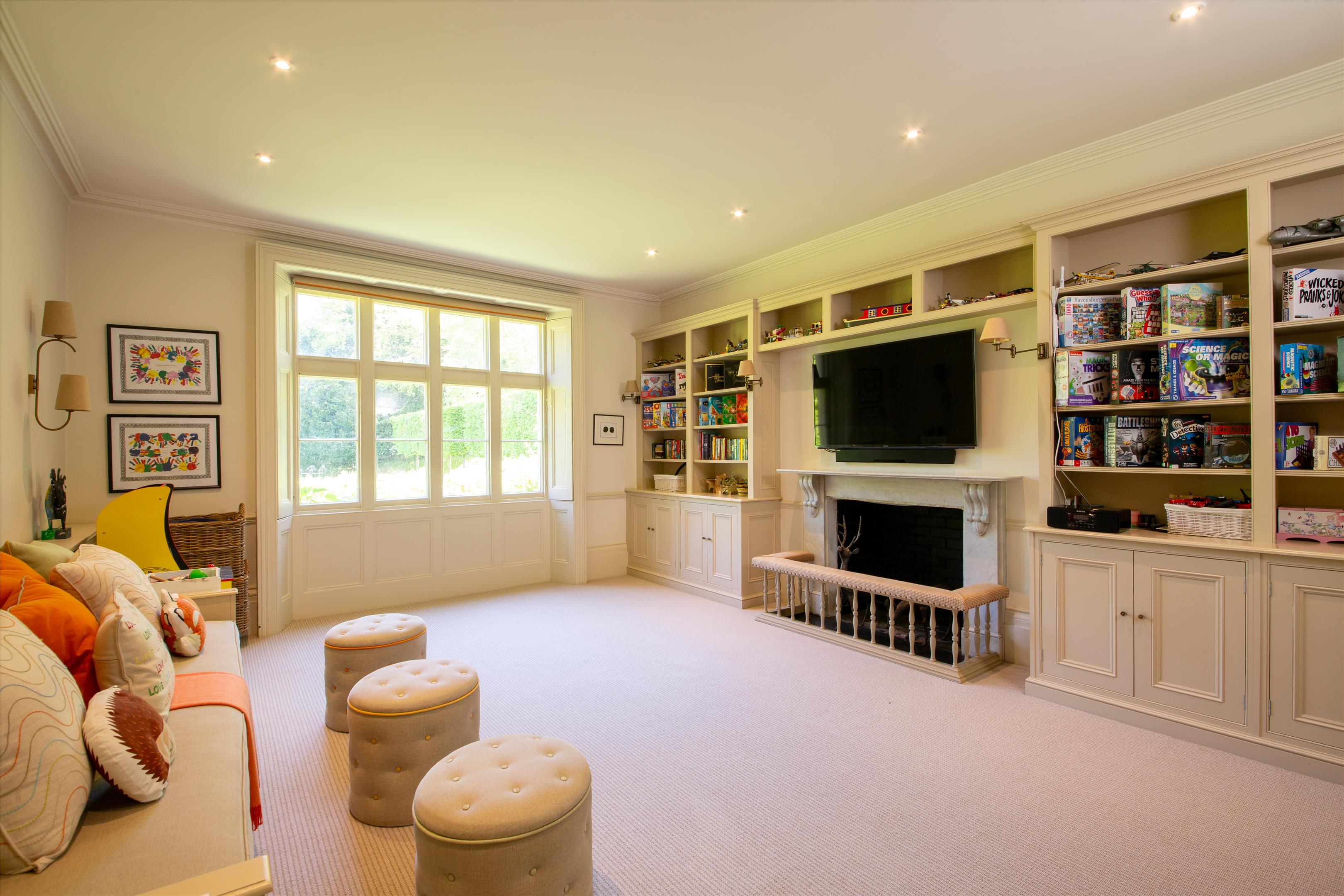 Compton Bassett, Calne, Wiltshire SN11