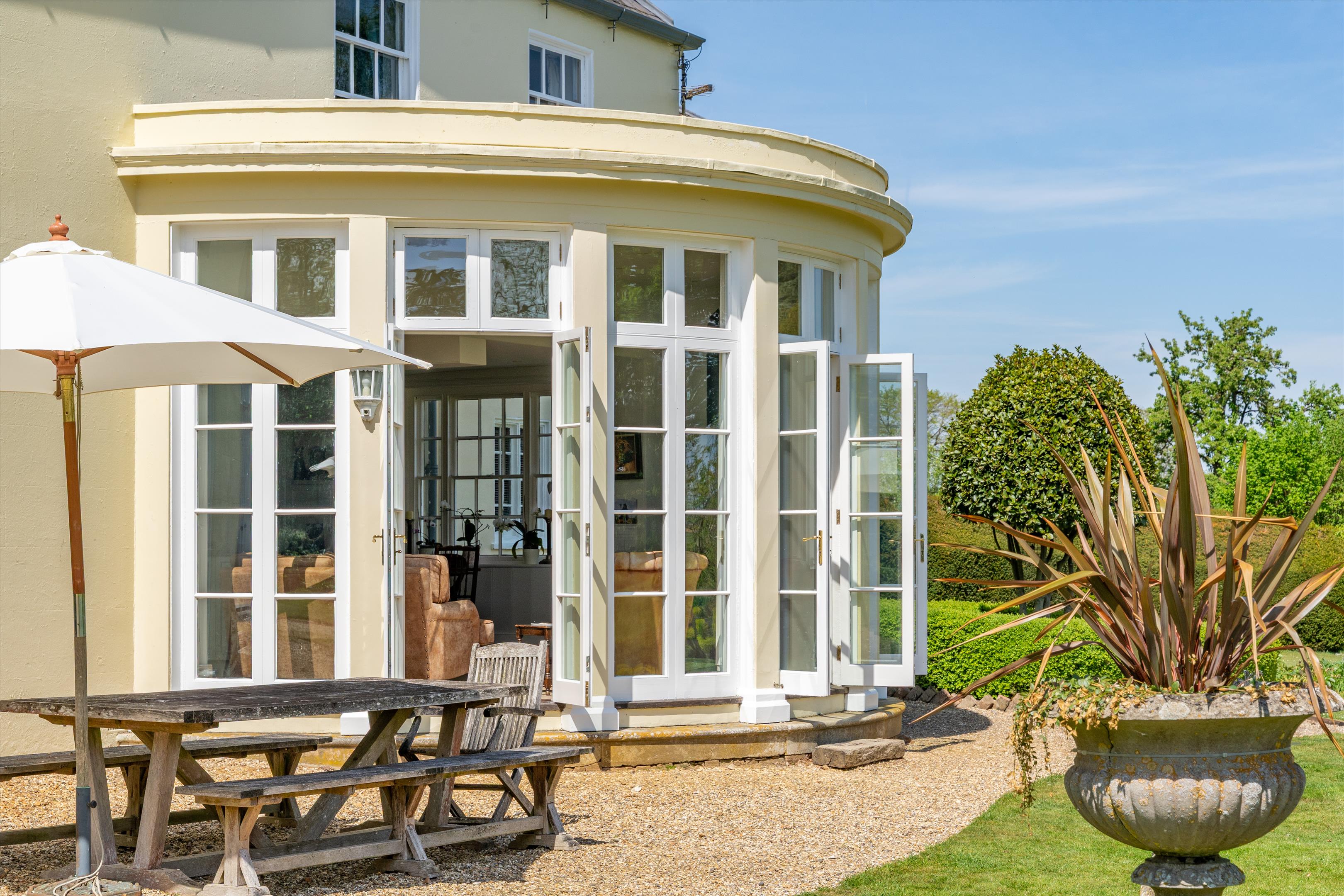 Peasemore, Newbury, Berkshire, RG20.