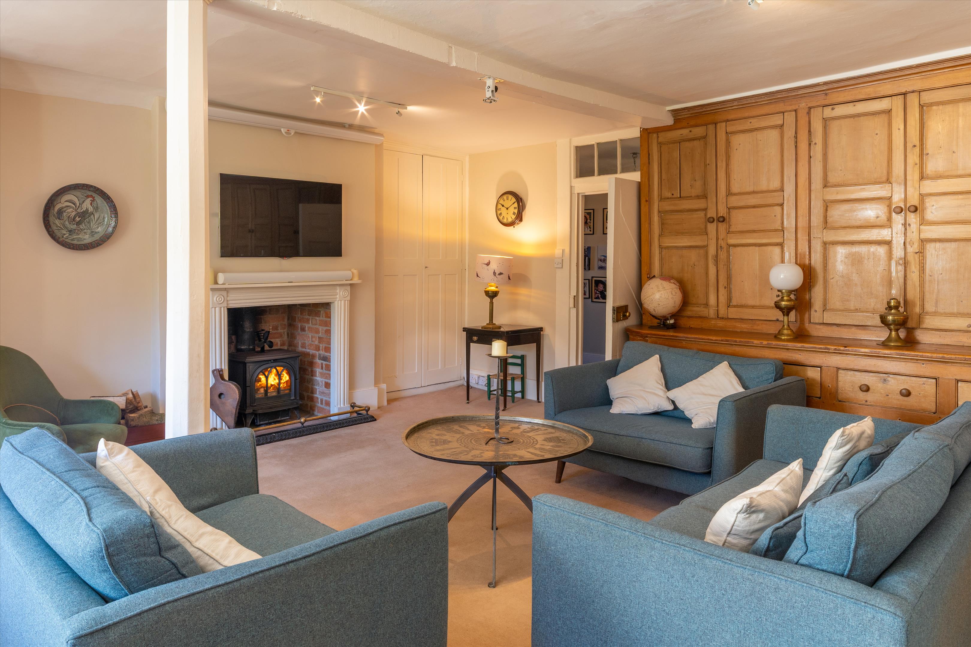 Peasemore, Newbury, Berkshire, RG20.
