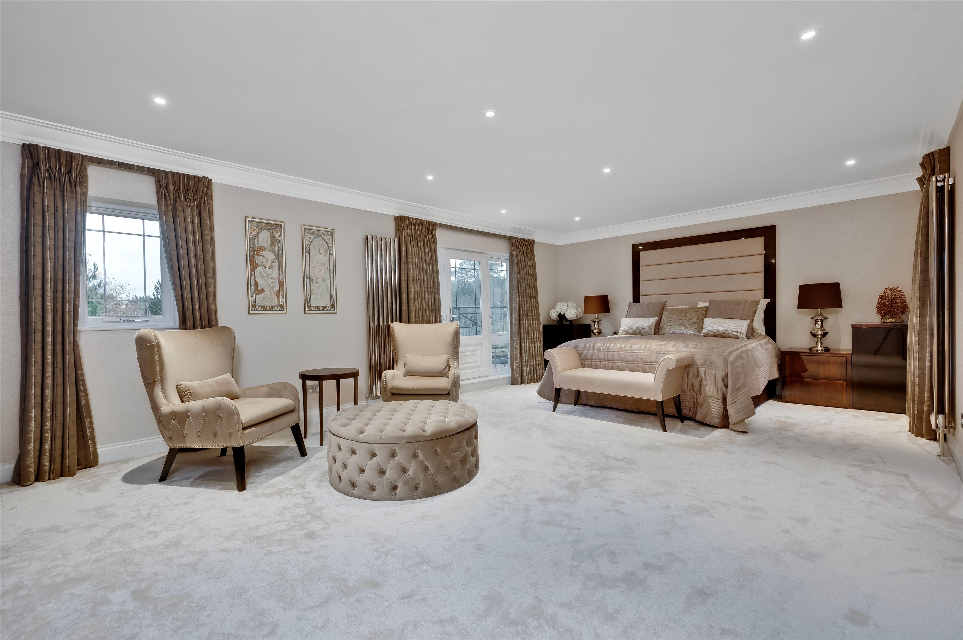 Ravencroft Road, St George's Hill, Weybridge, Surrey KT13