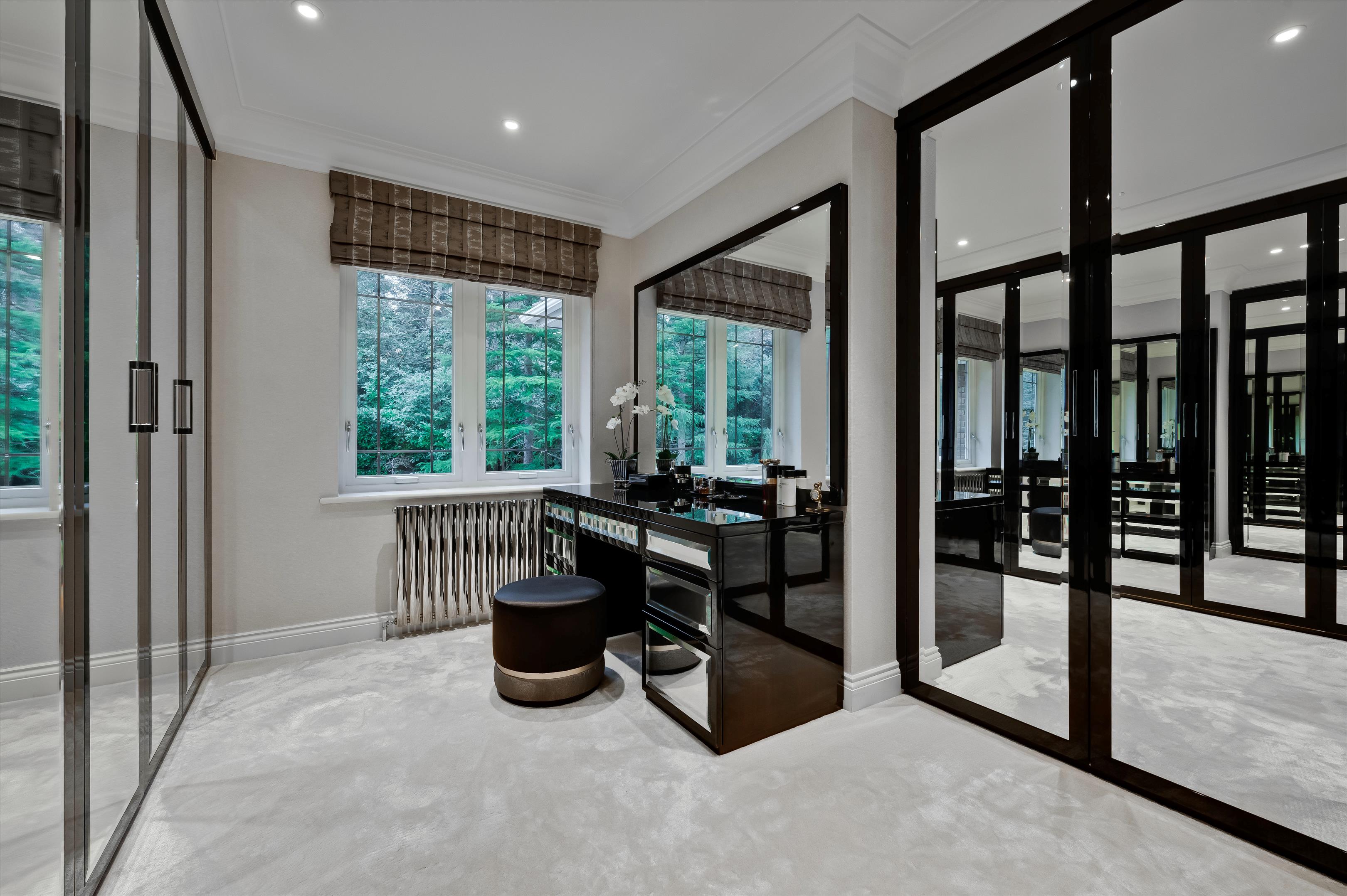 Ravencroft Road, St George's Hill, Weybridge, Surrey KT13